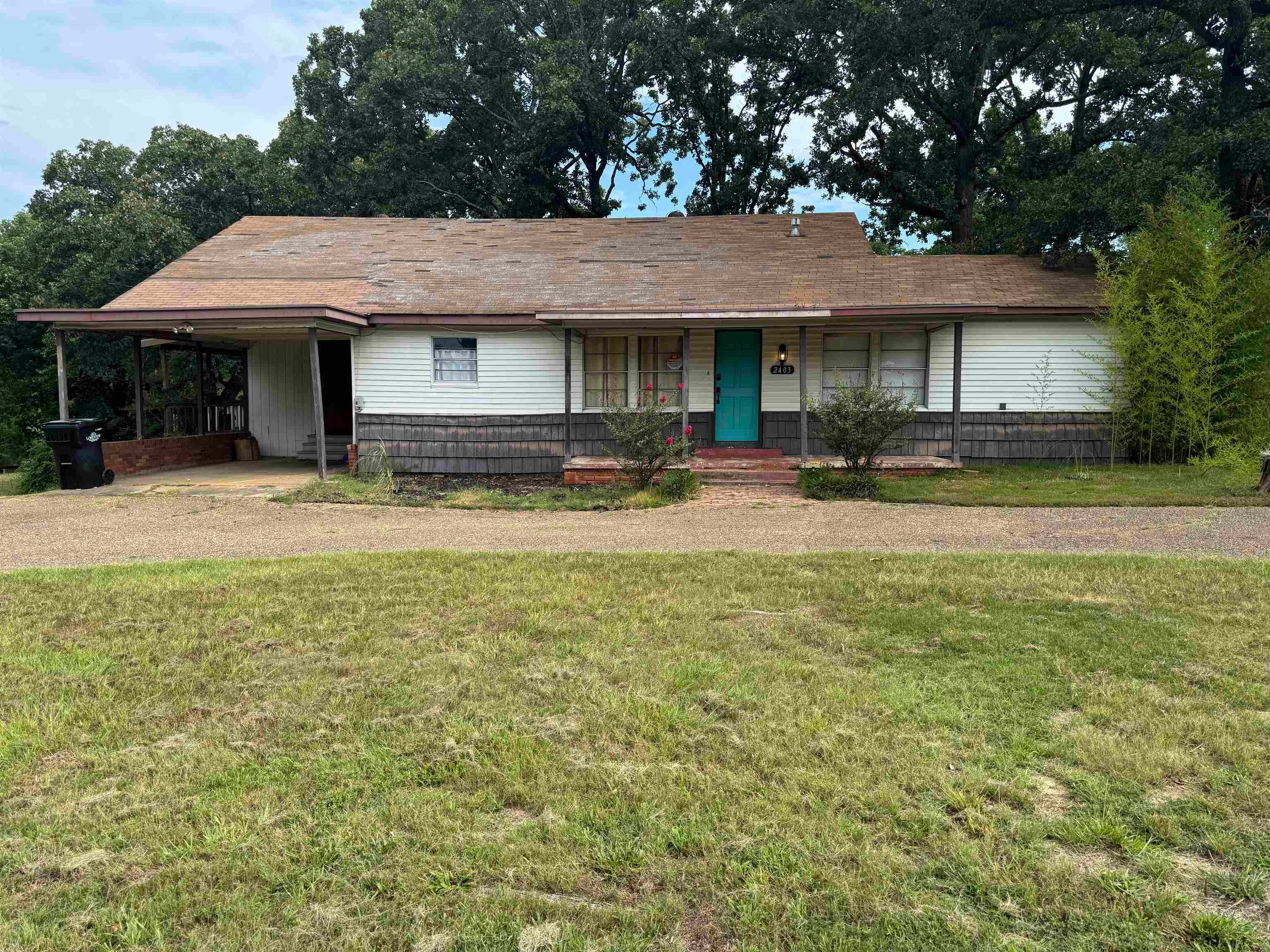 2403 E George Richey Rd — photo