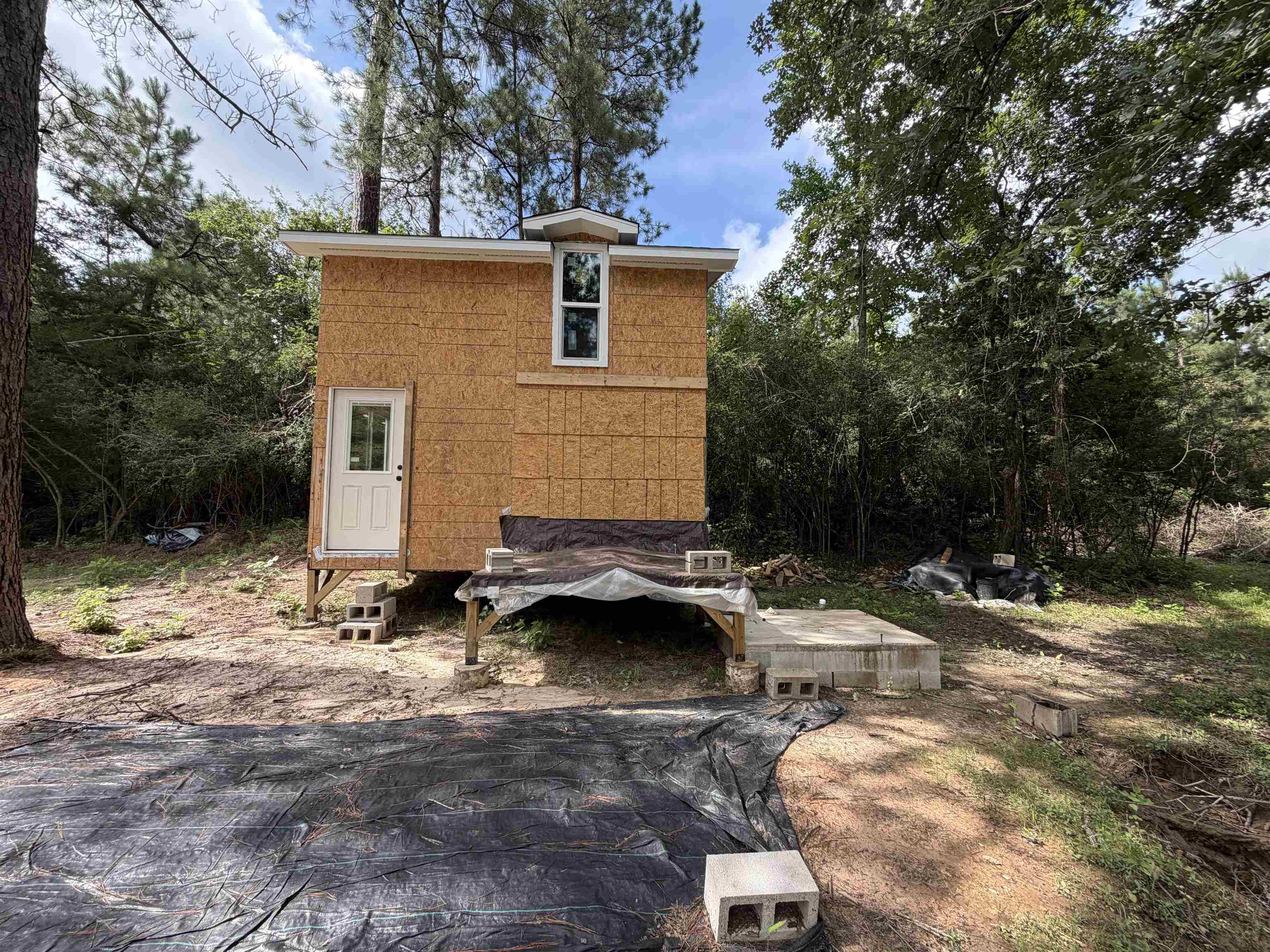 6572 FM 31 S — photo