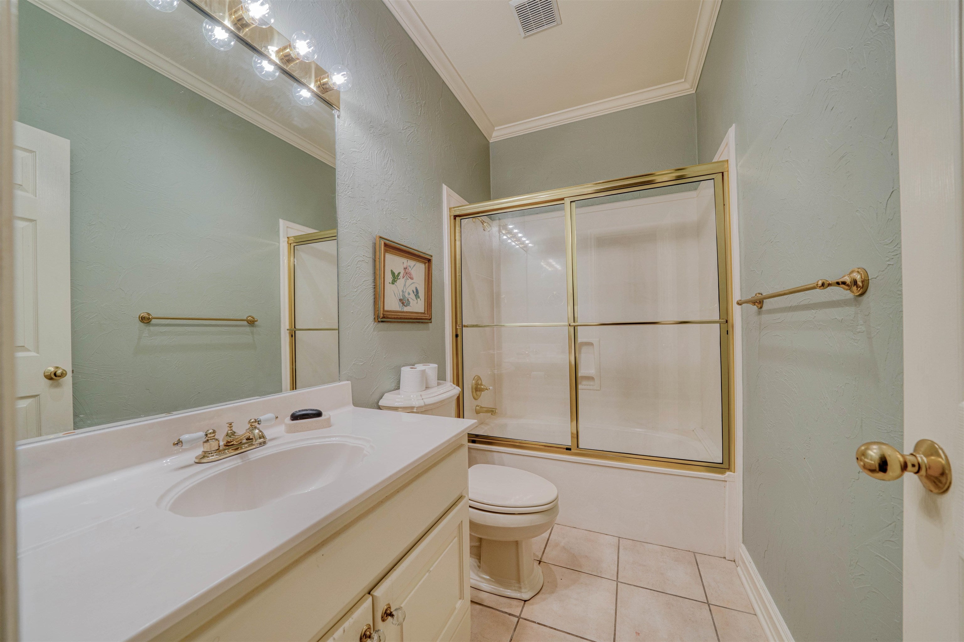 402 Moccasin Trail — photo