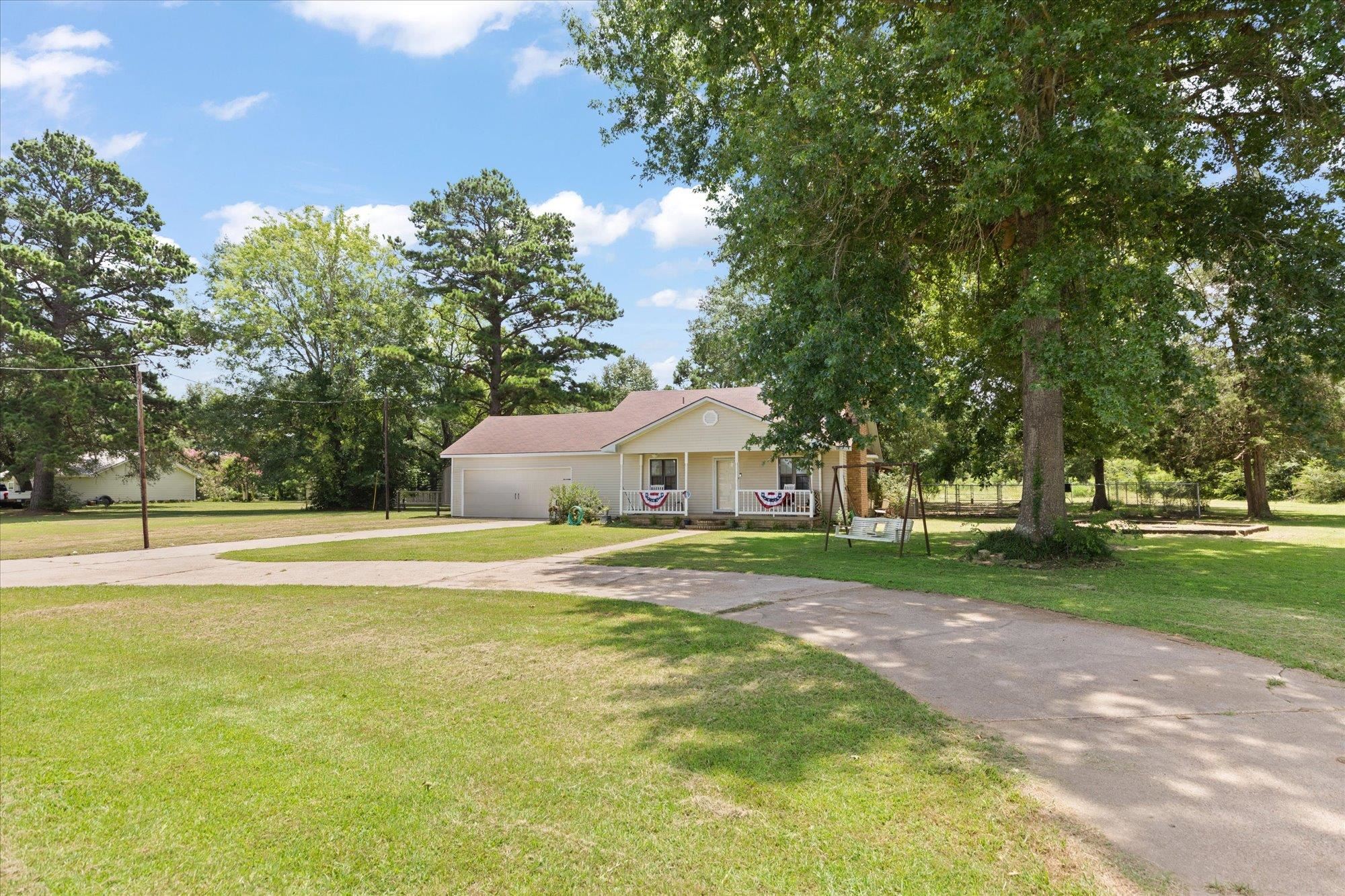 3299 US Hwy 79 — photo