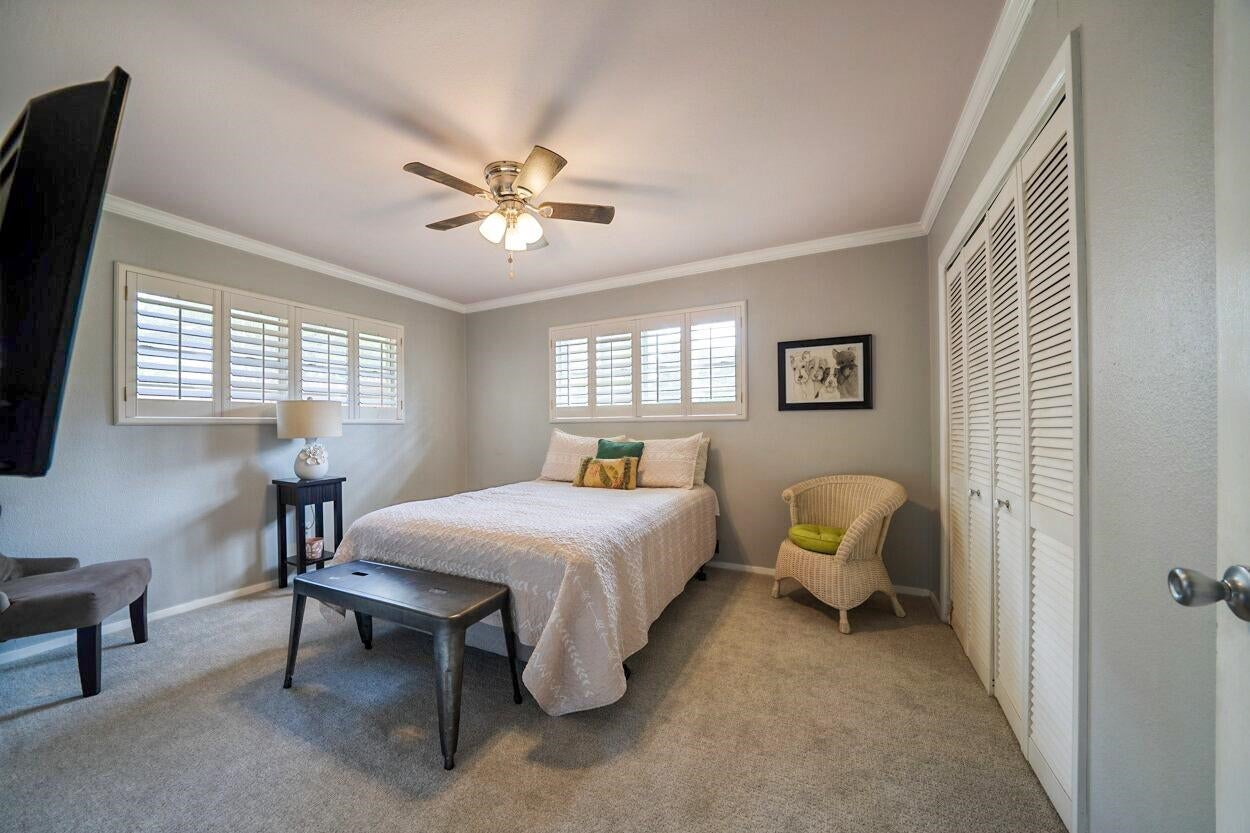 1003 Gardenia Lane — photo