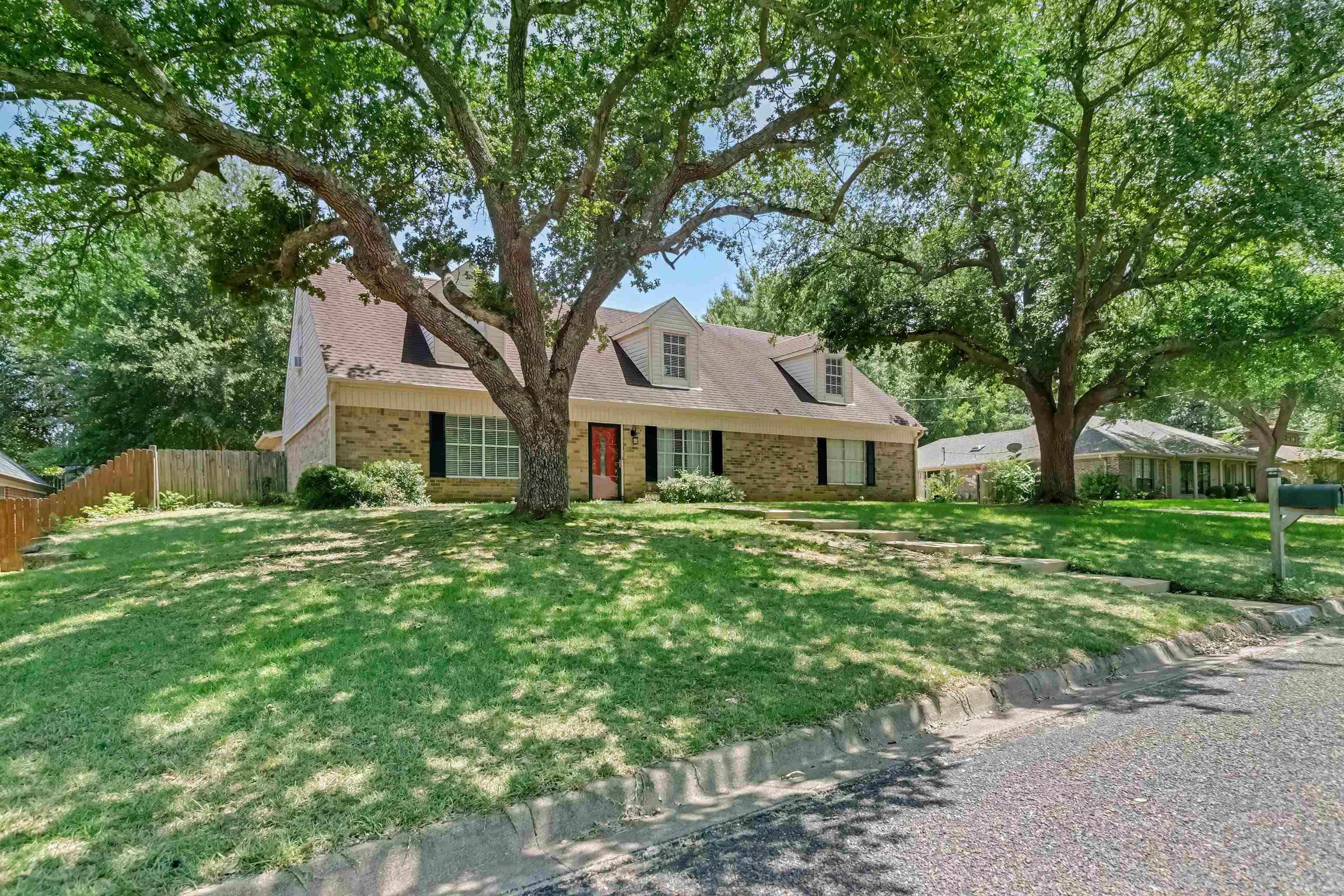 3222 Restview Street, Longview, TX 75604 — photo 2