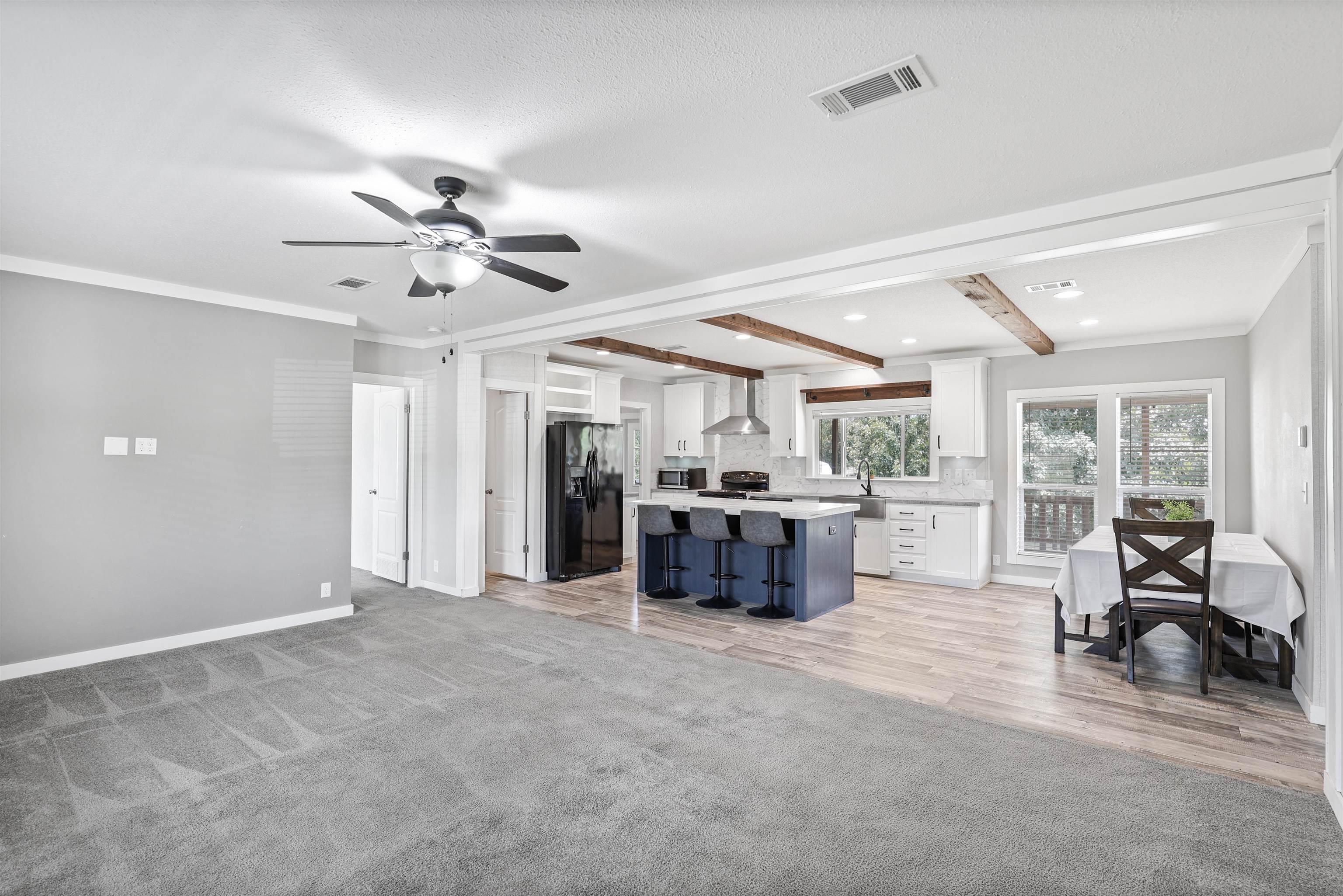 1255 Raintree Lakes Circle — photo
