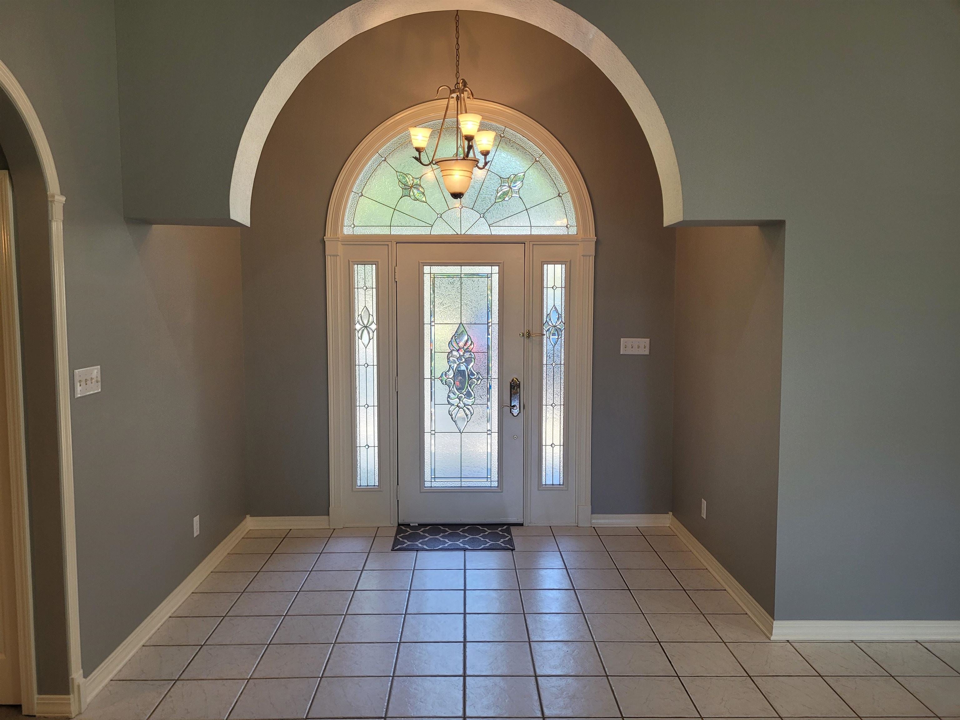 1804 W Lake Dr — photo