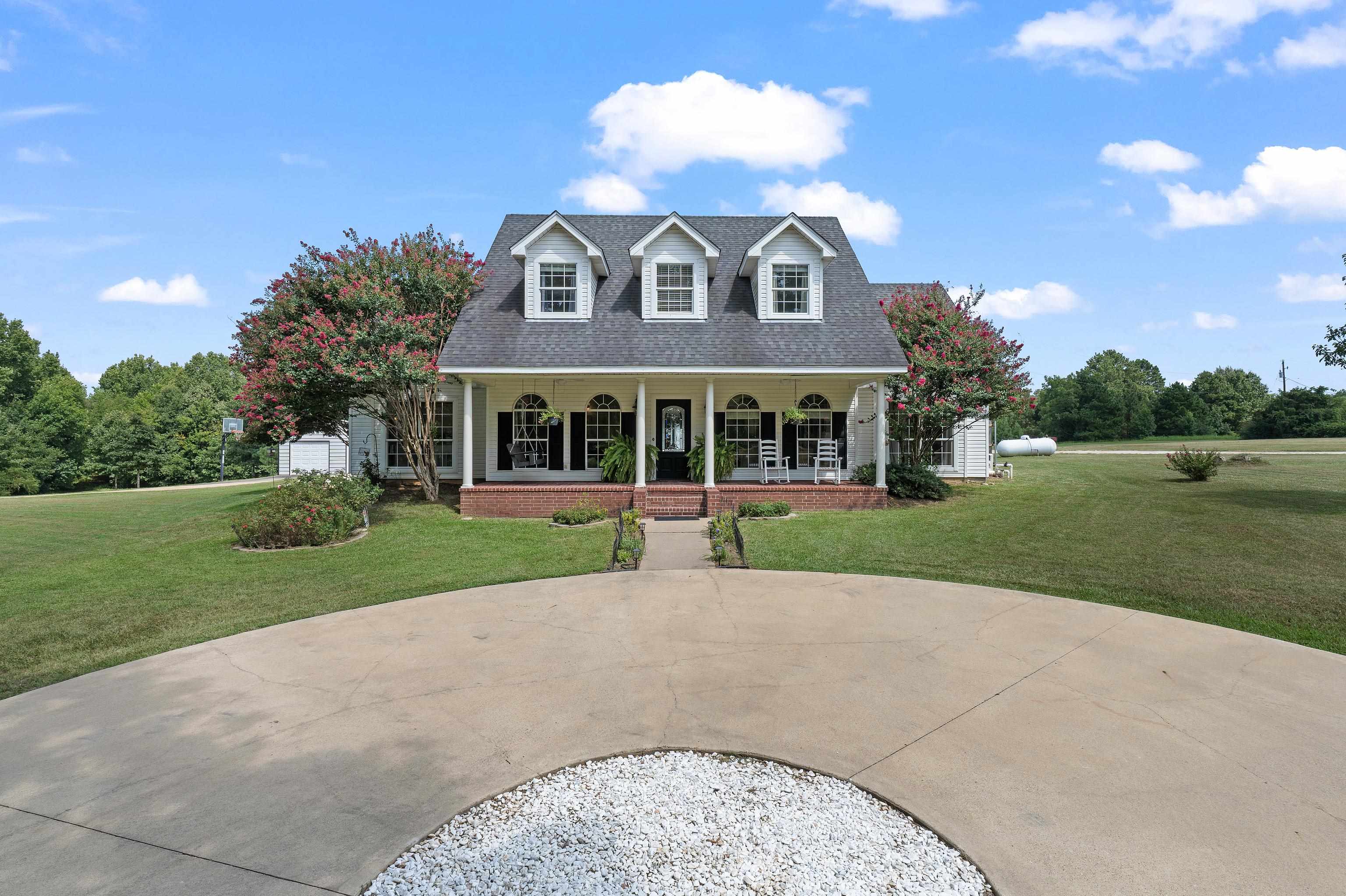 1785 County Rd 207 — photo