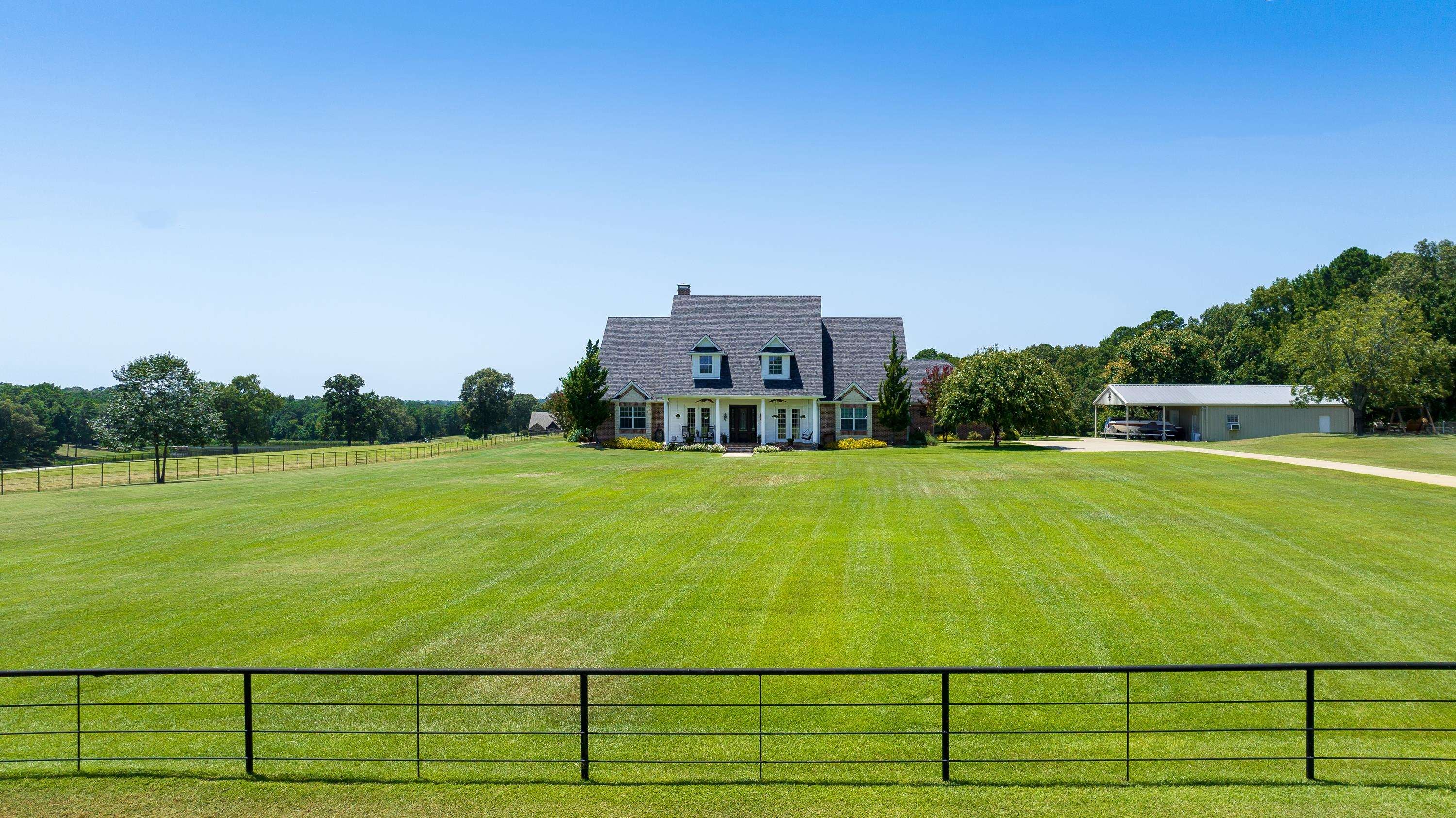 2168 Turkey Rd. — photo