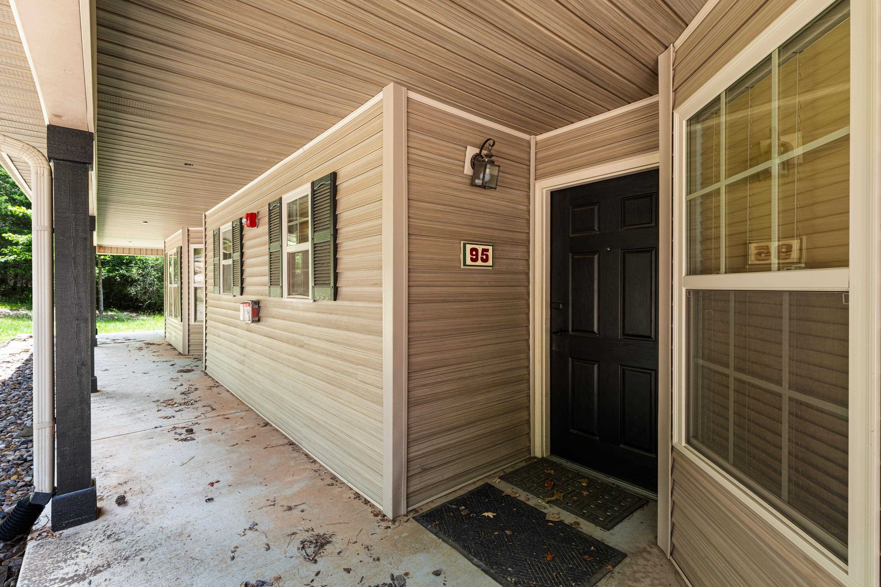516 Holly Trail East Unit 95 — photo