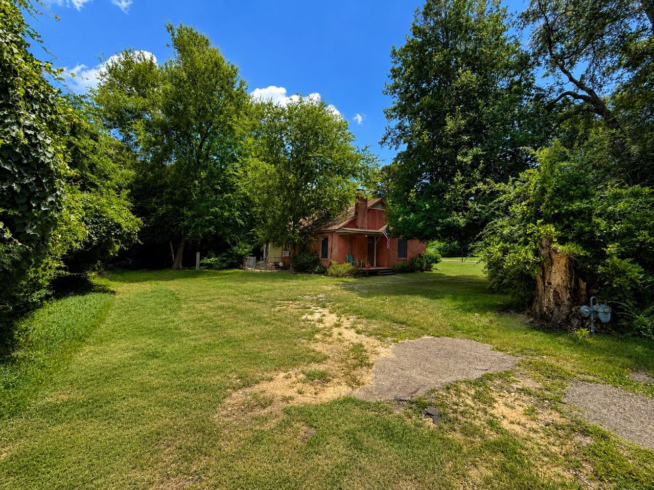 1925 Redmon Road, Longview, TX 75602 — photo 2