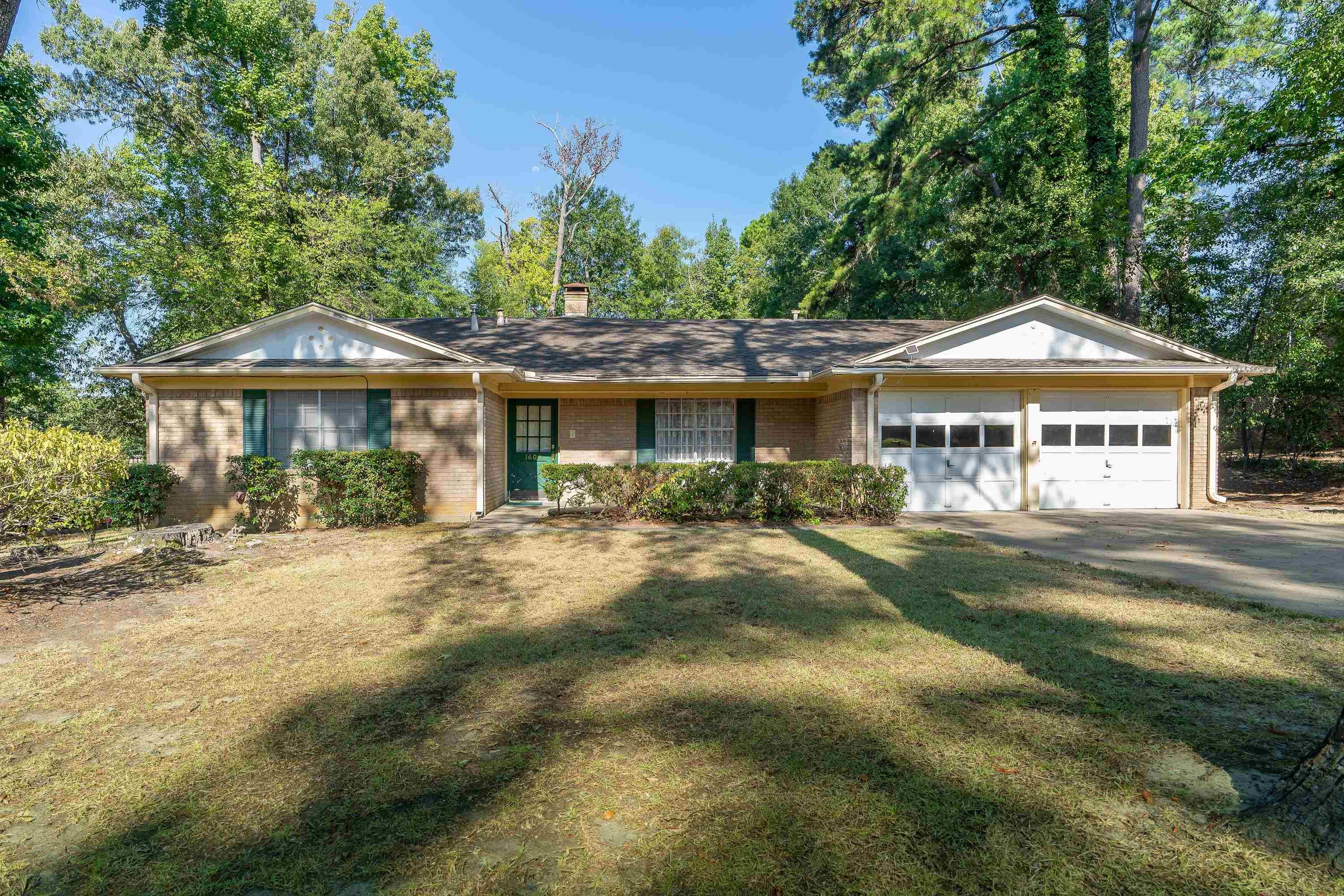1605 Auburn Dr. — photo