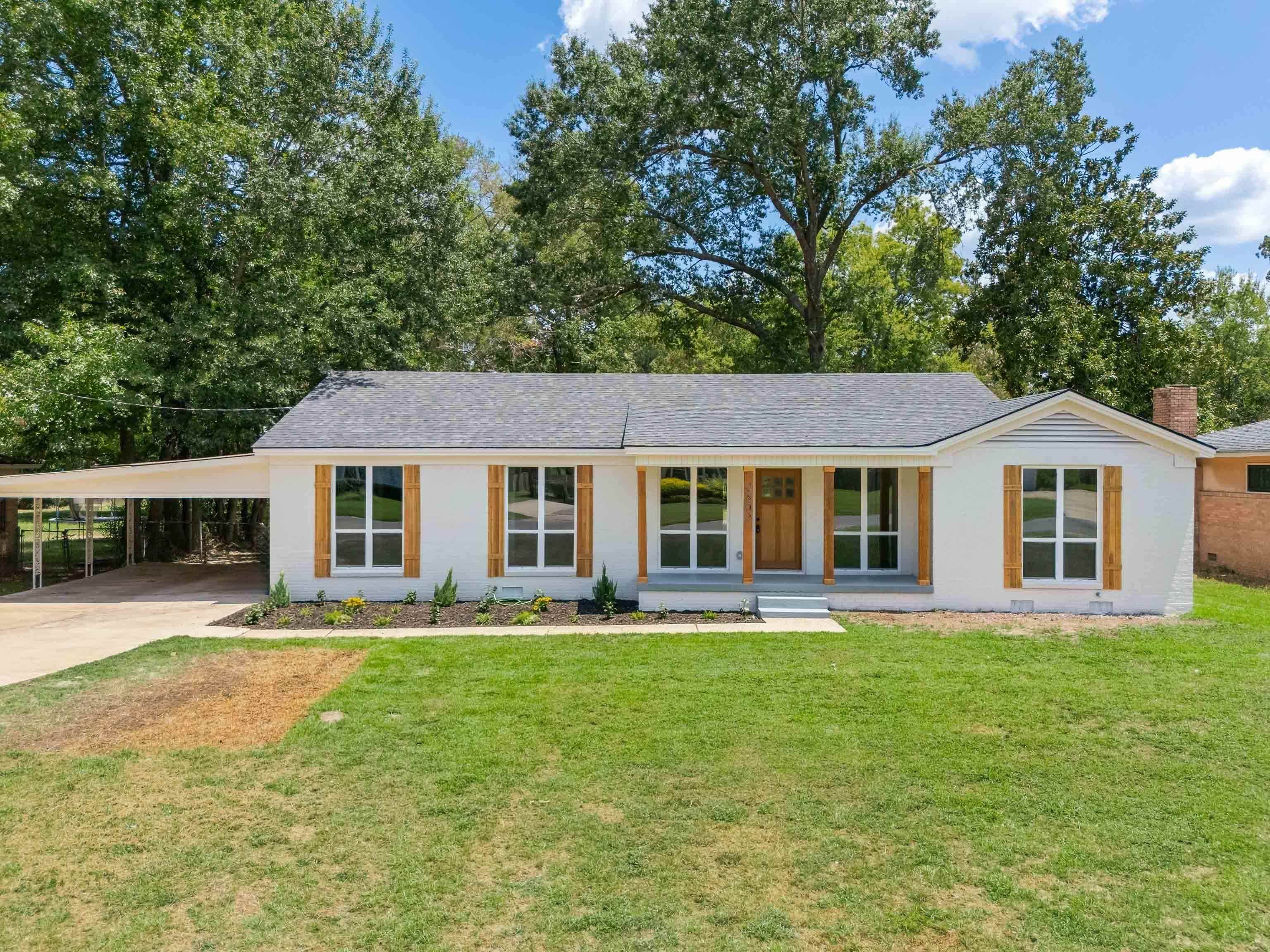 2802 Bel Air Dr. — photo