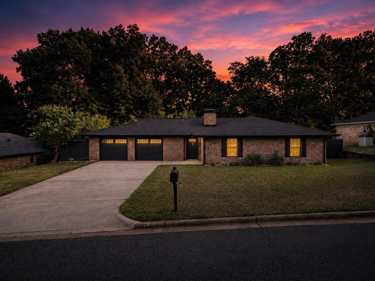 1231 Trailwood Lane — photo
