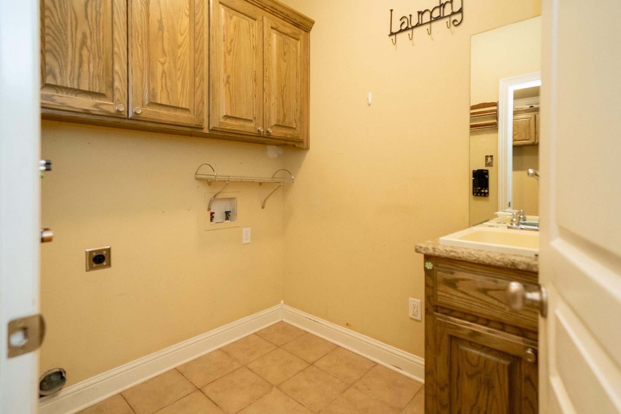 2902 SandalStone Place — photo