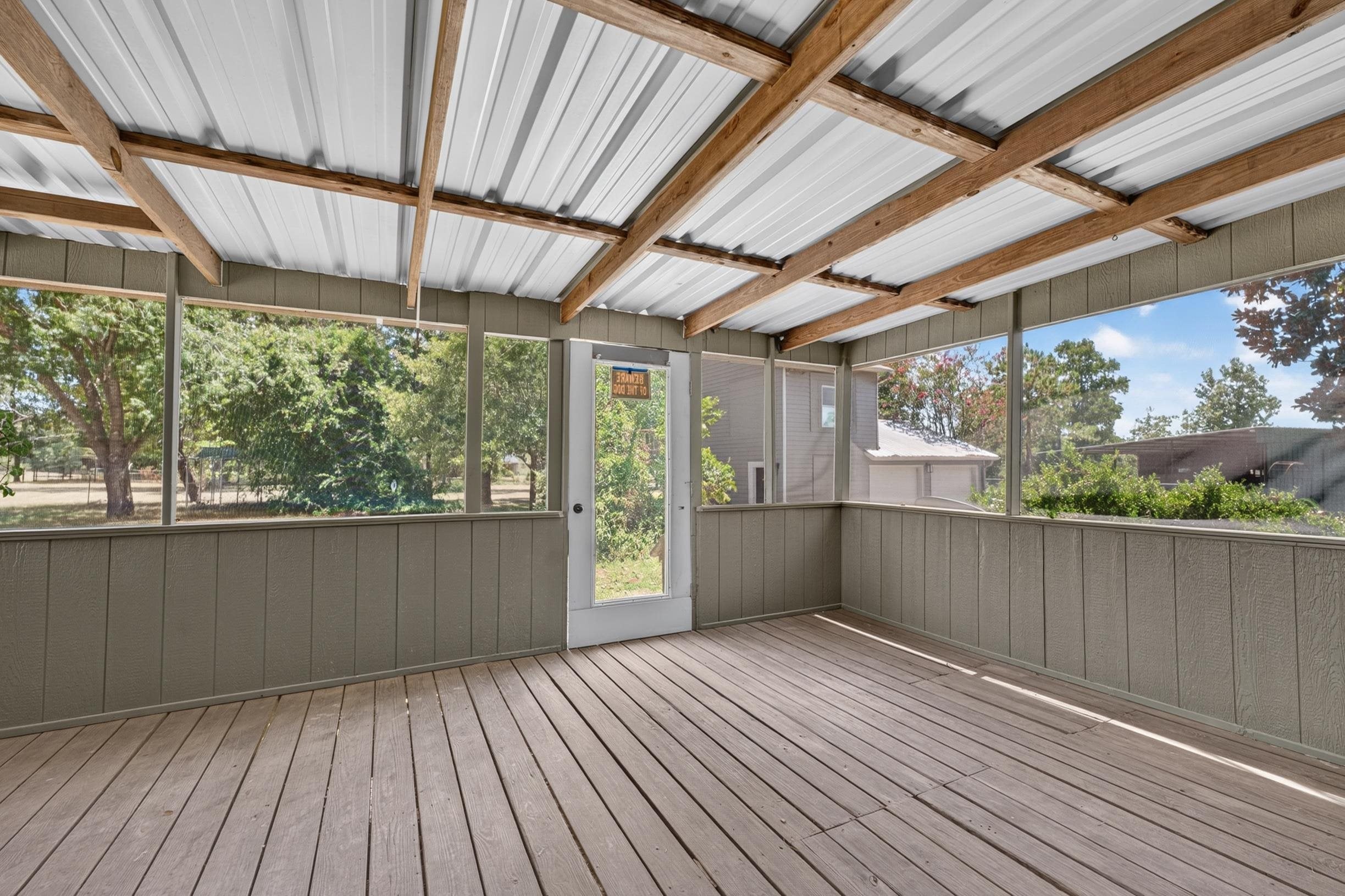 6411 FM 2685 — photo