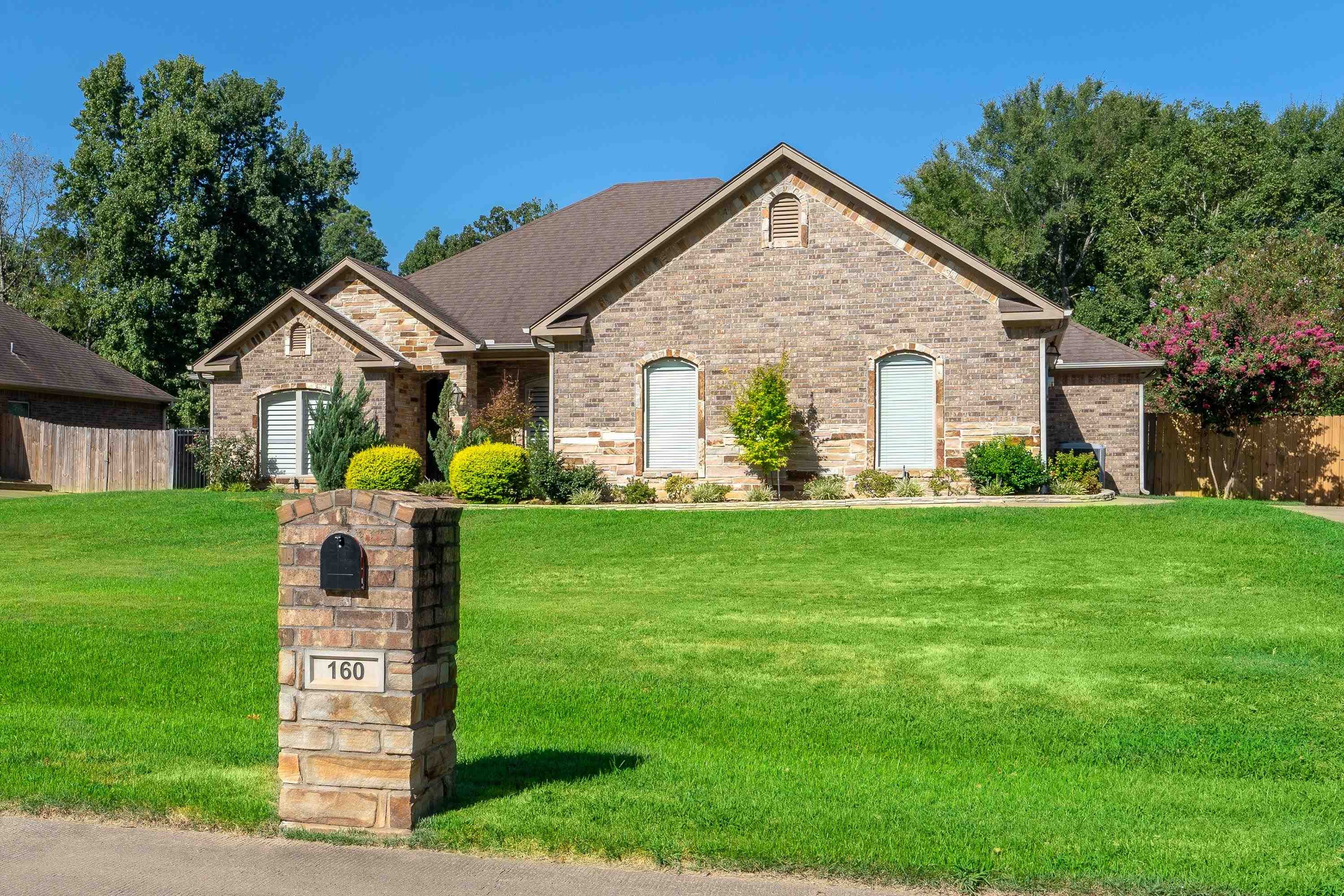 160 Timber Falls Dr — photo