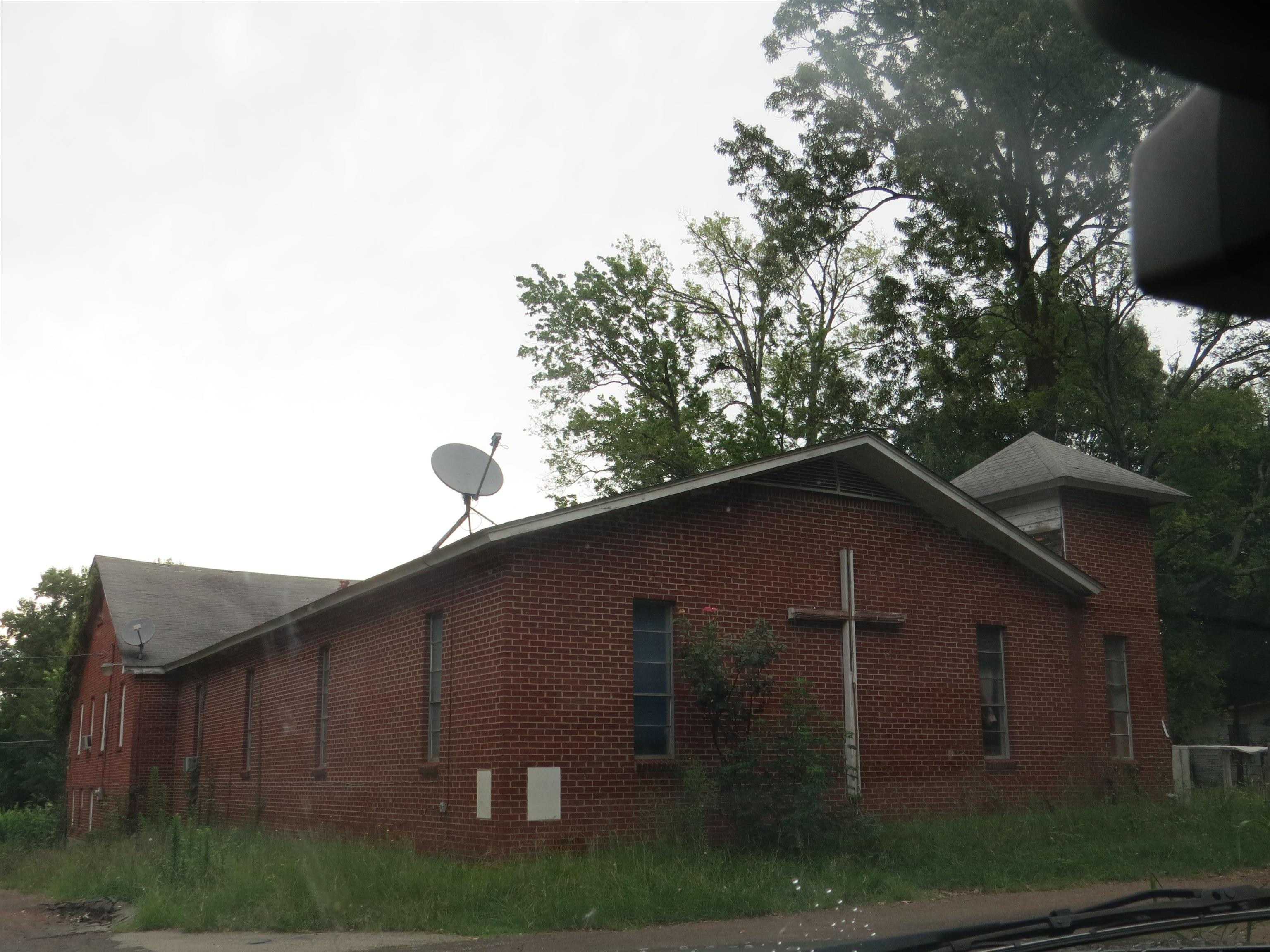 715 W Washington Street — photo