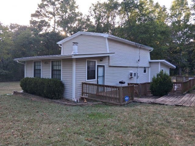 3897 N CR 266 — photo