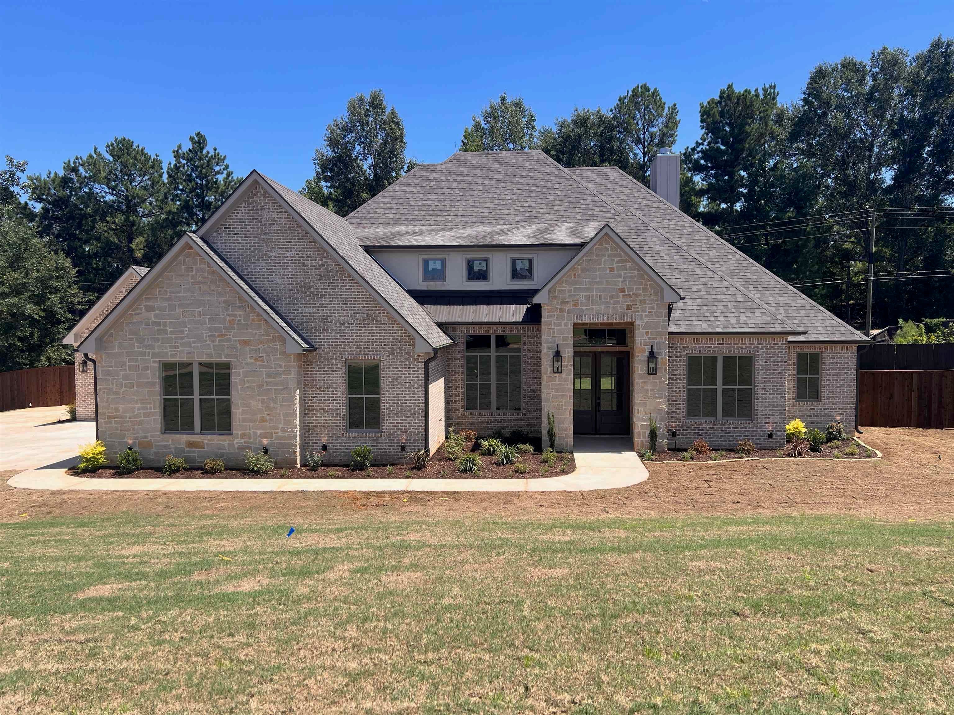 150 Lilly Lue Ln — photo