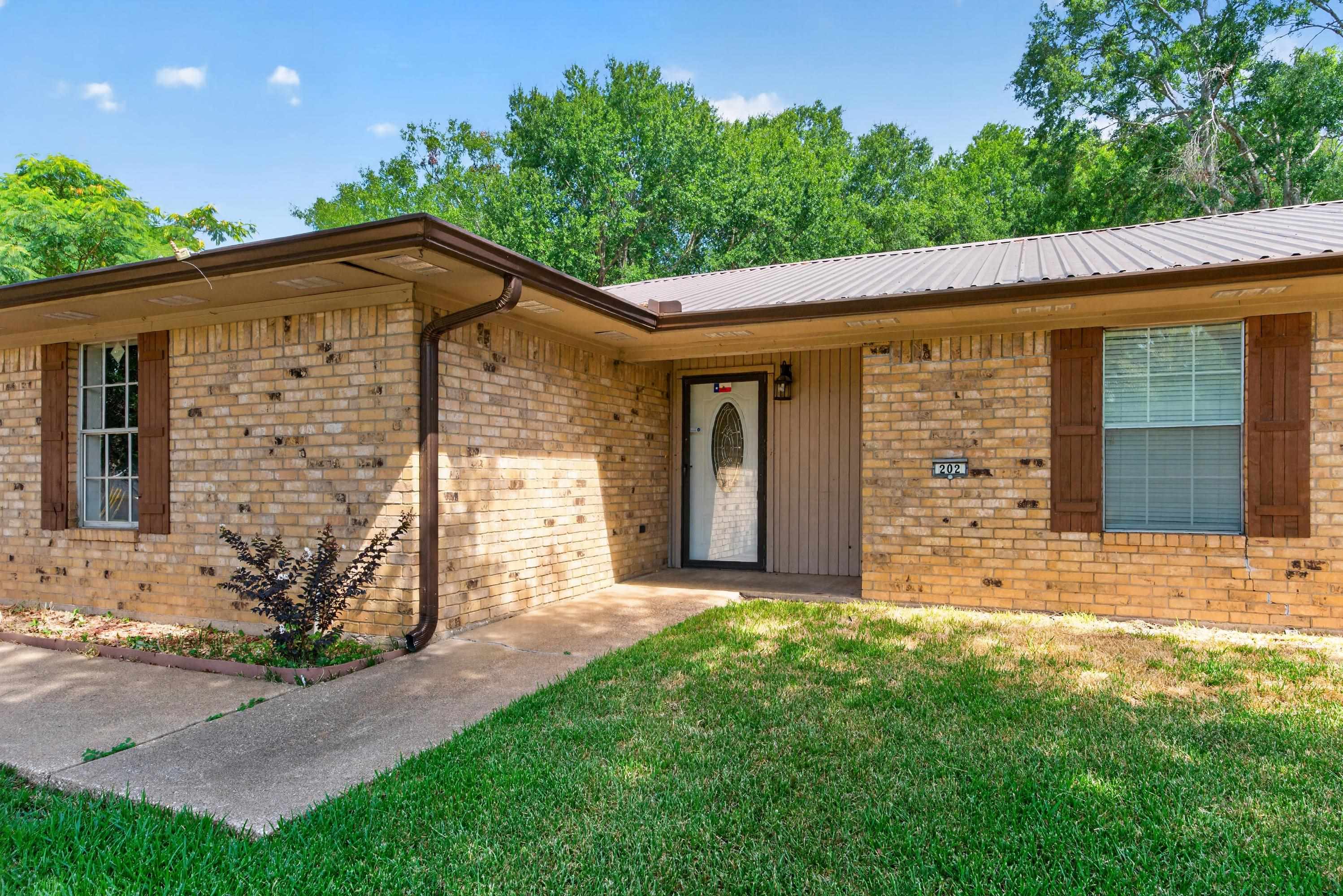 202 Fenton Road, Longview, TX 75604 — photo 3