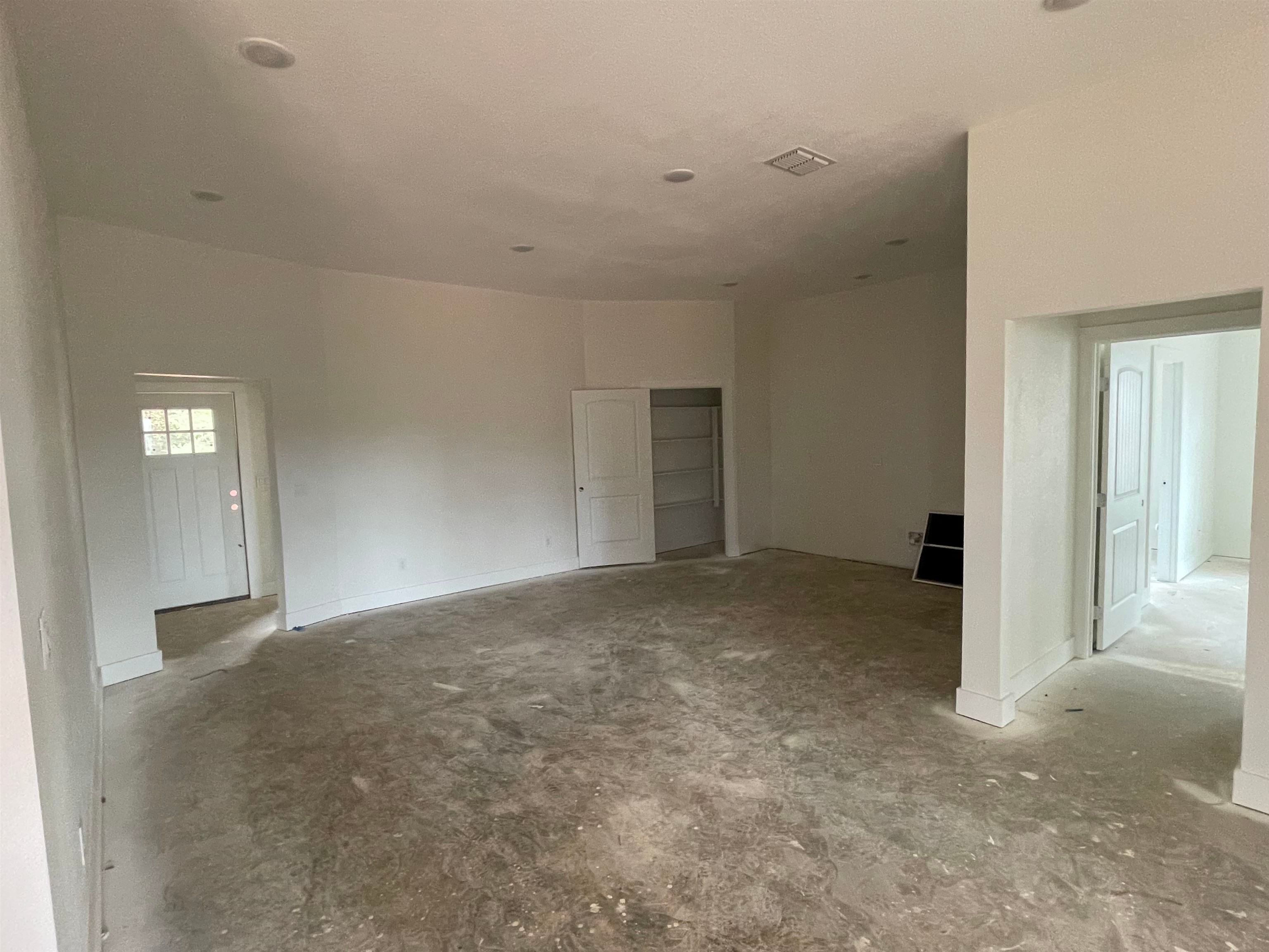 812 S Premier Rd — photo