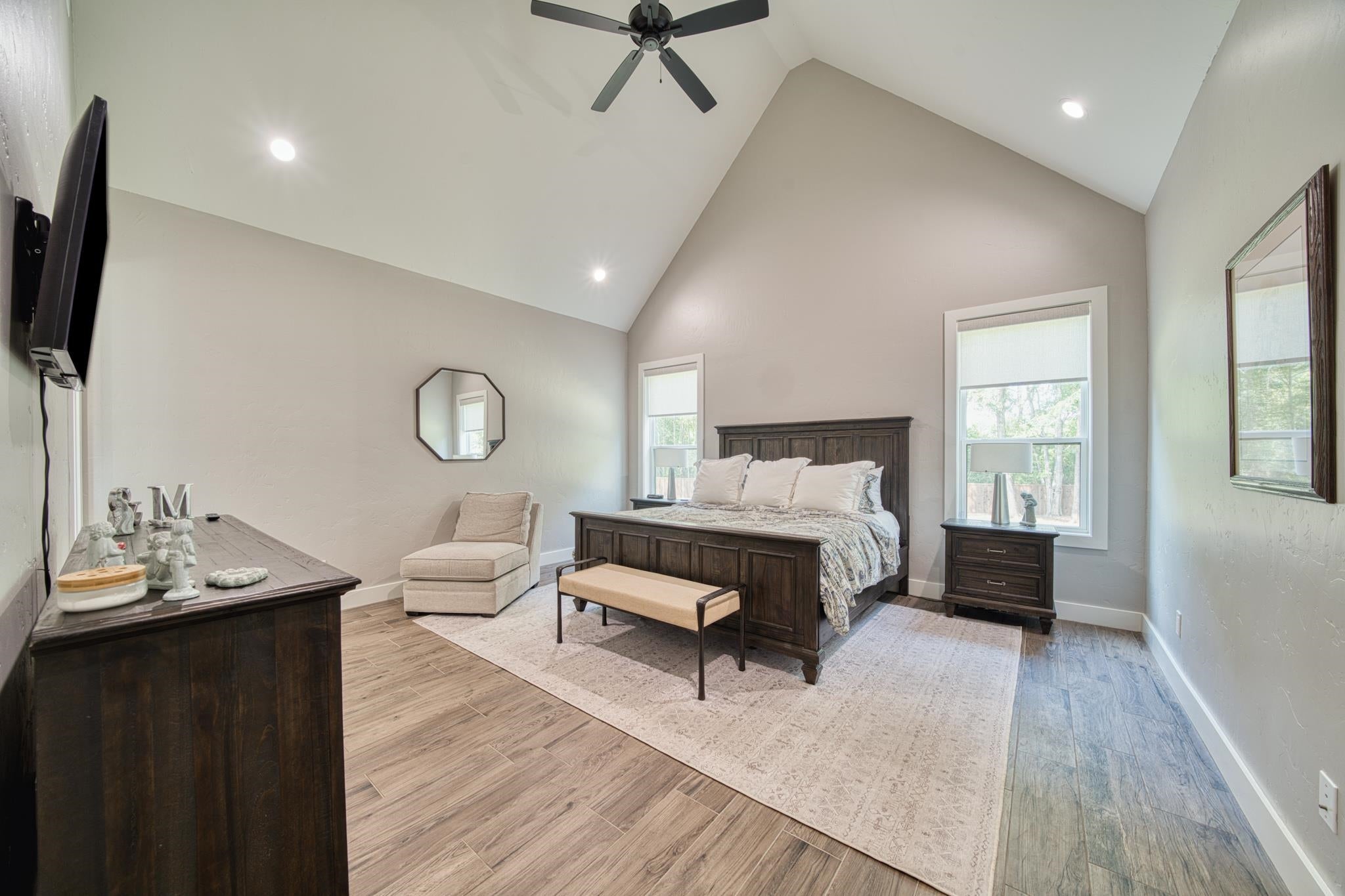 105 Thorn Briar Trail — photo