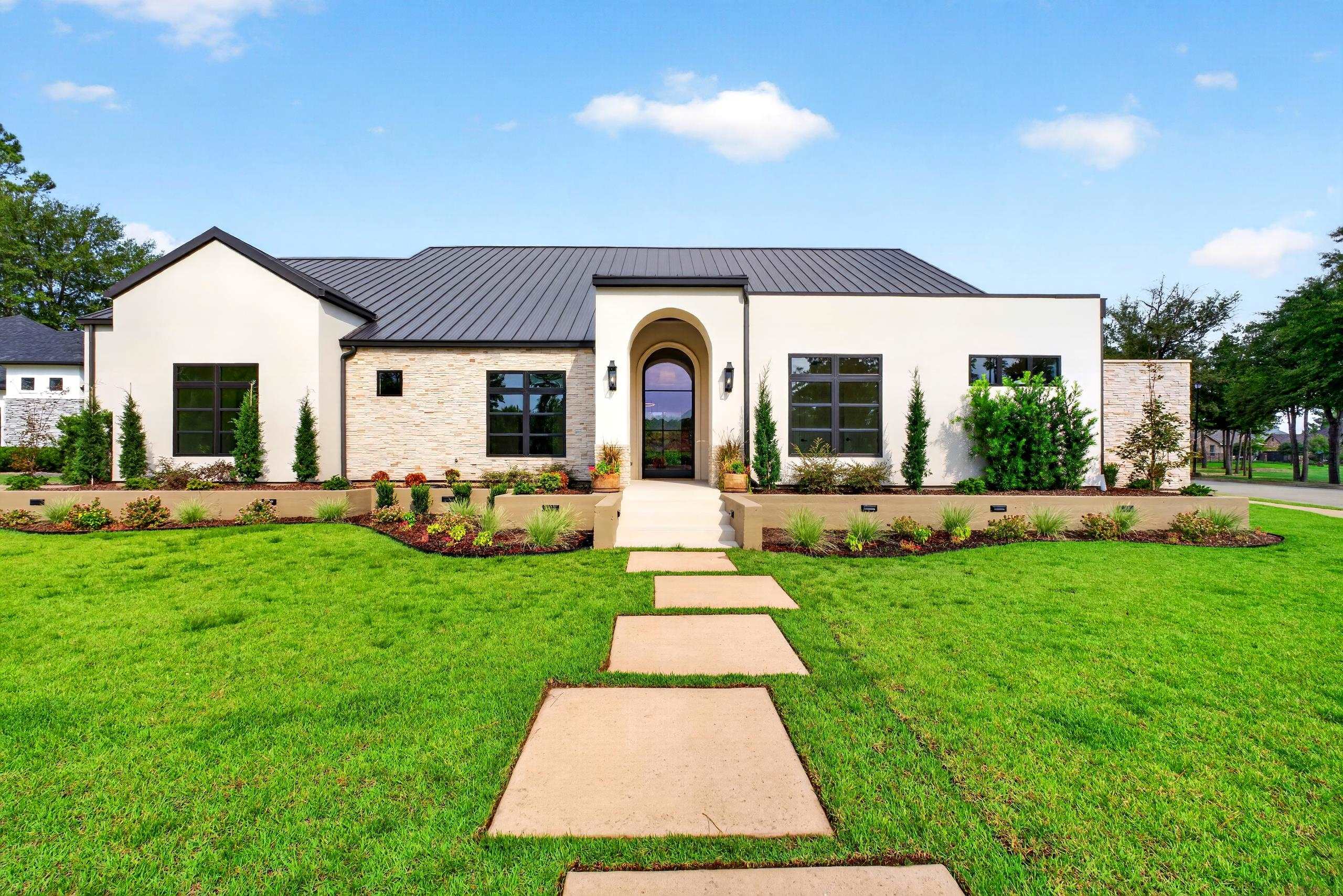 7607 Lakeside Ln — photo