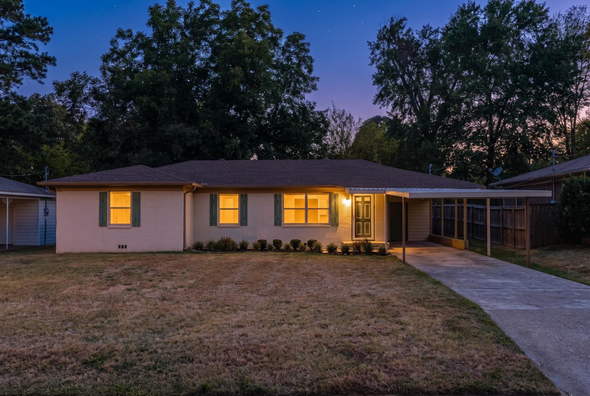 1215 Centenary Drive, Longview, TX 75604 — photo 2
