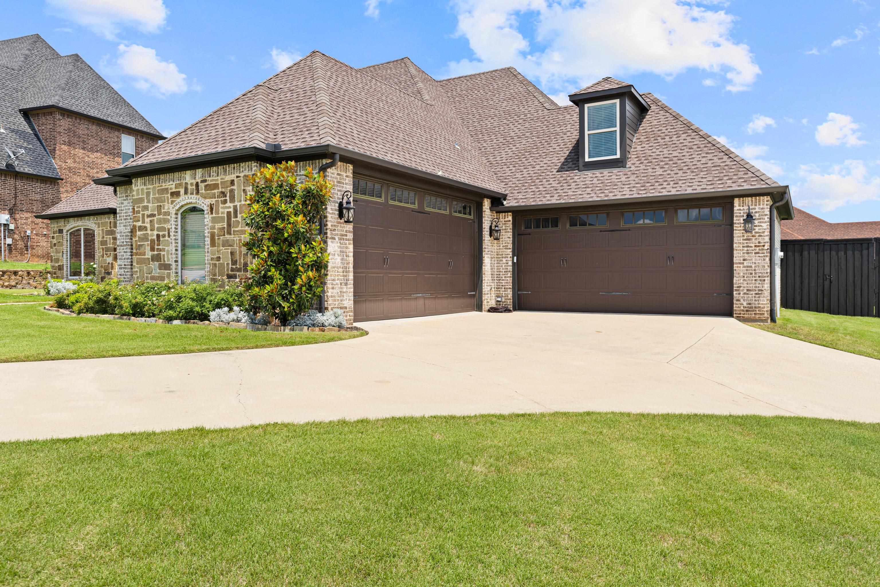 1600 Olympic Drive, Longview, TX 75605 — photo 3