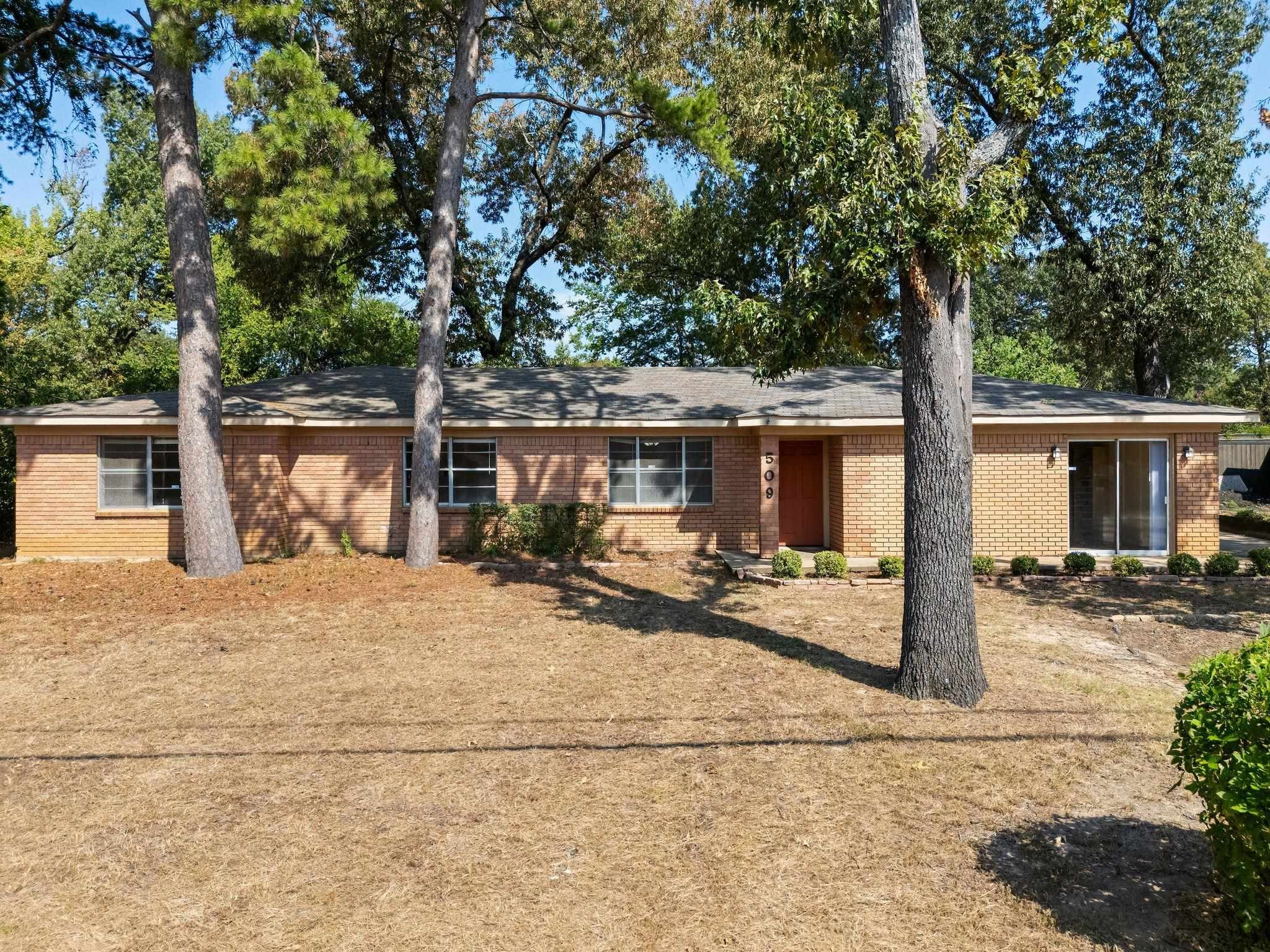 509 Helane Dr — photo
