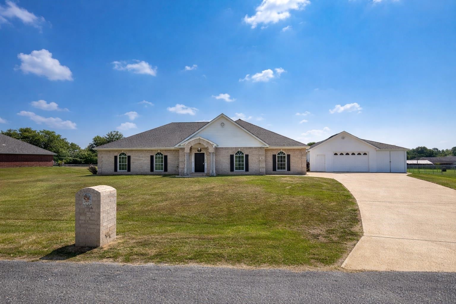 9 Willow Bend — photo