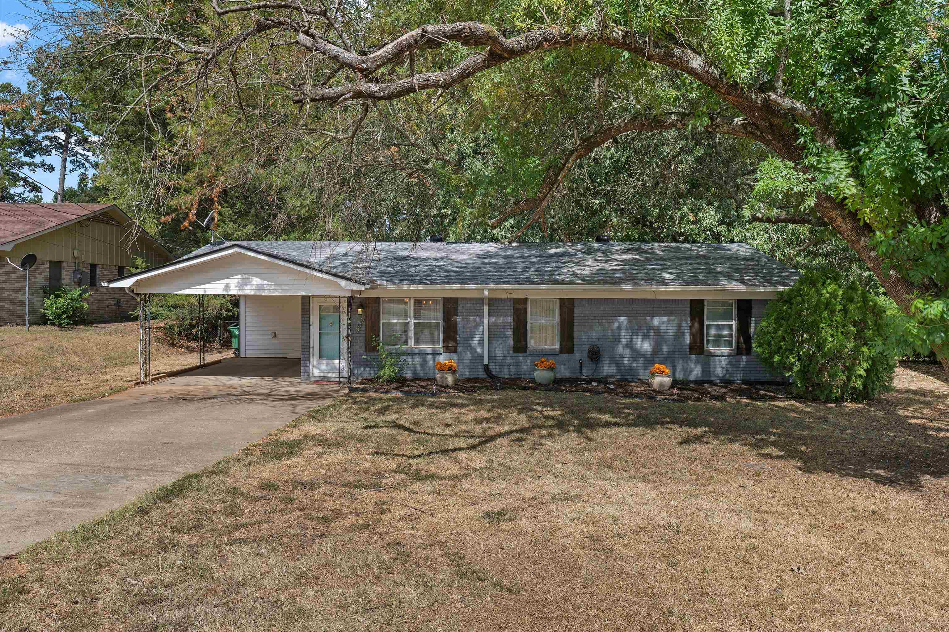 909 Scenic Loop, Marshall, TX 75672 — photo 2
