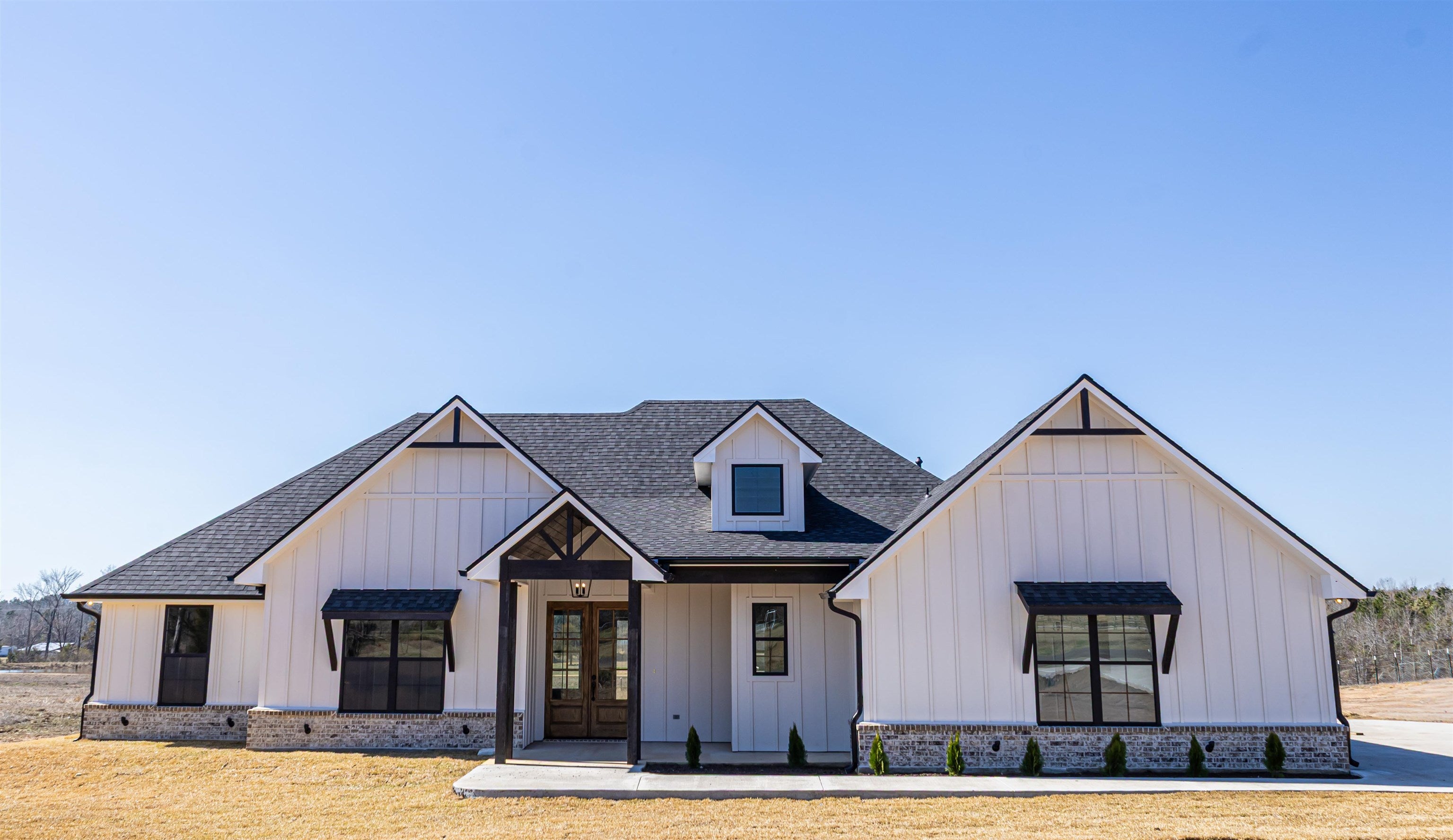 7608 S CR 317 — photo