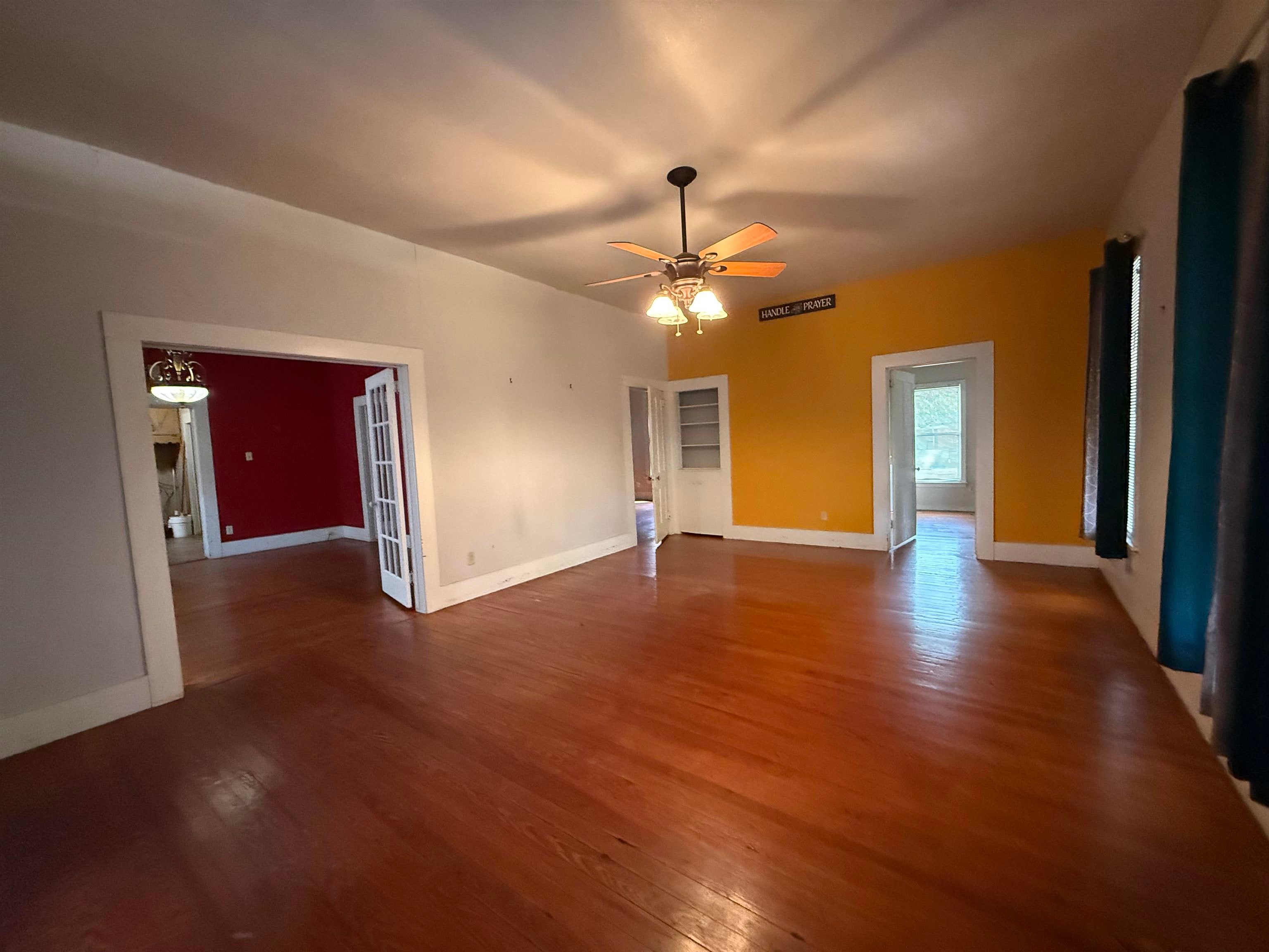 1308 Gordon — photo