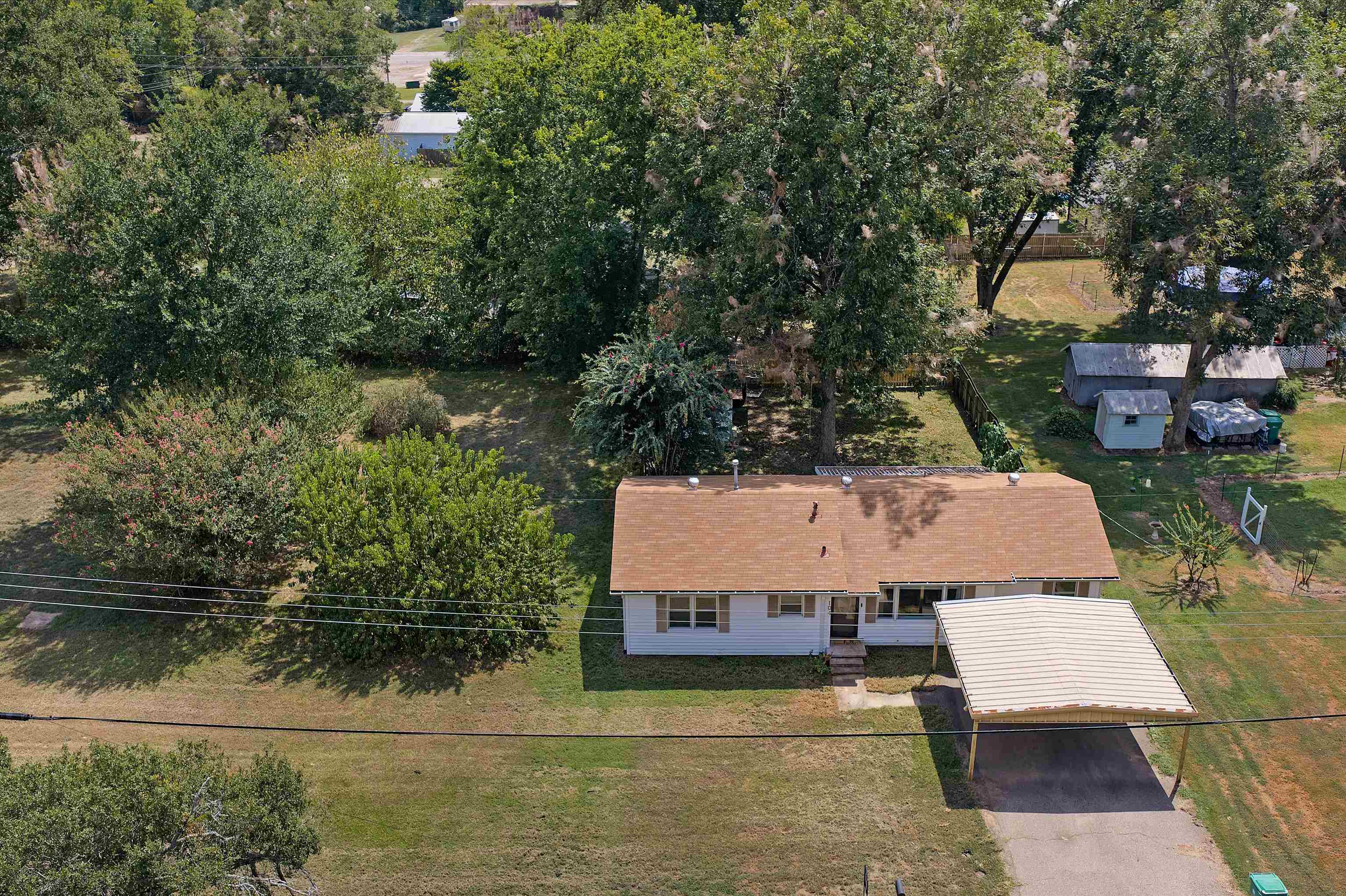 104 E 3rd Street, Omaha, TX 75571 — photo 3