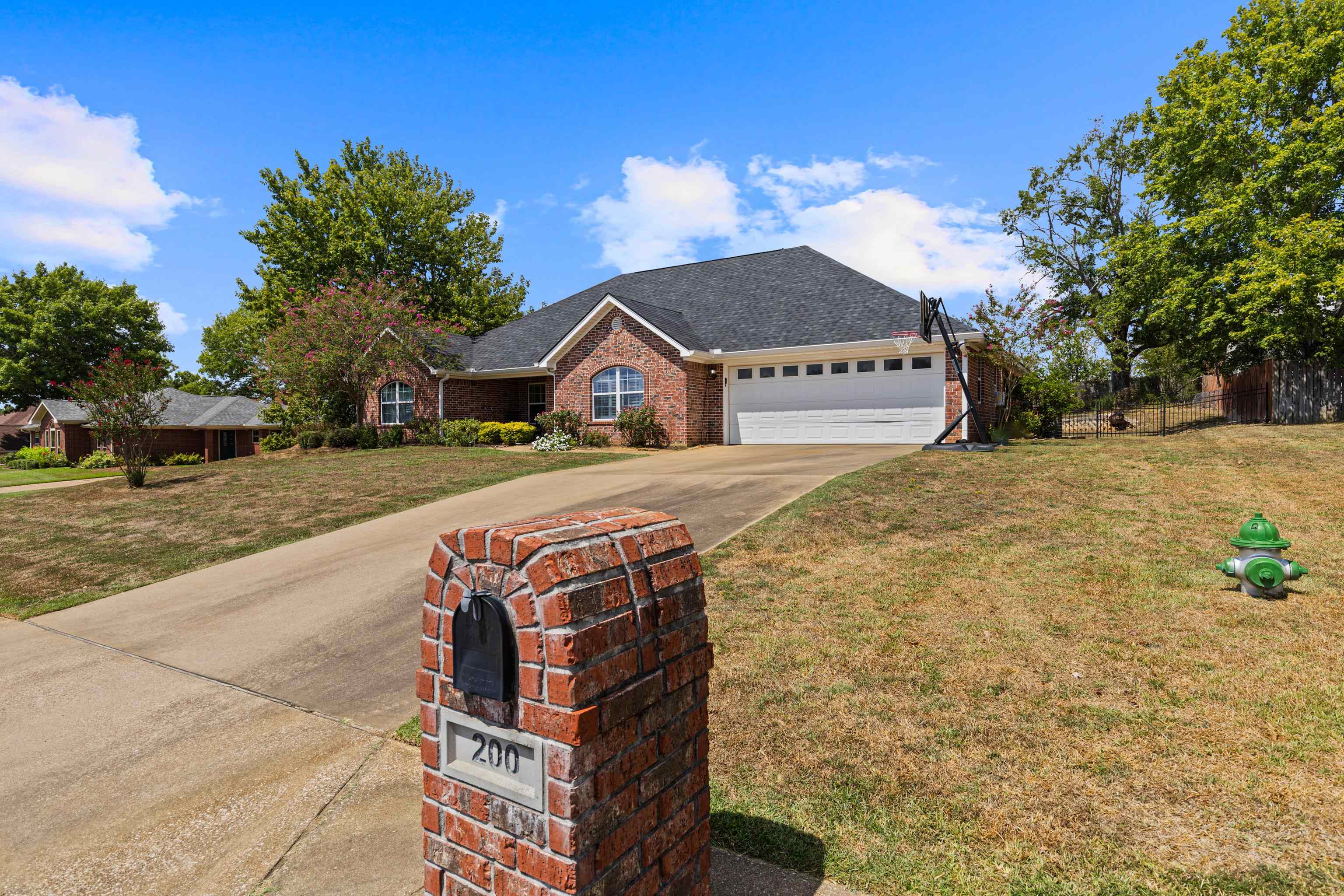 200 Kellifield Drive, Henderson, TX 75652 — photo 2