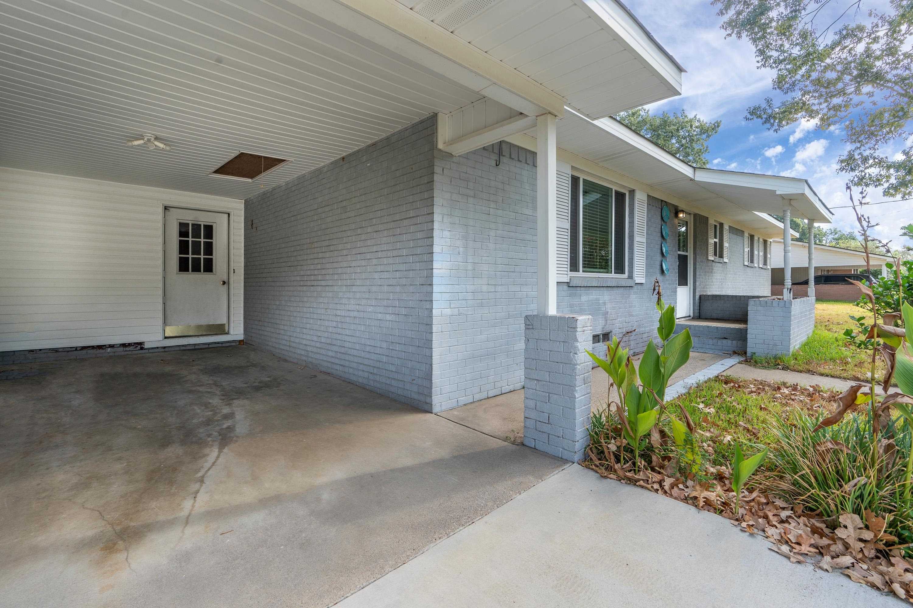3203 Jane Dr. — photo