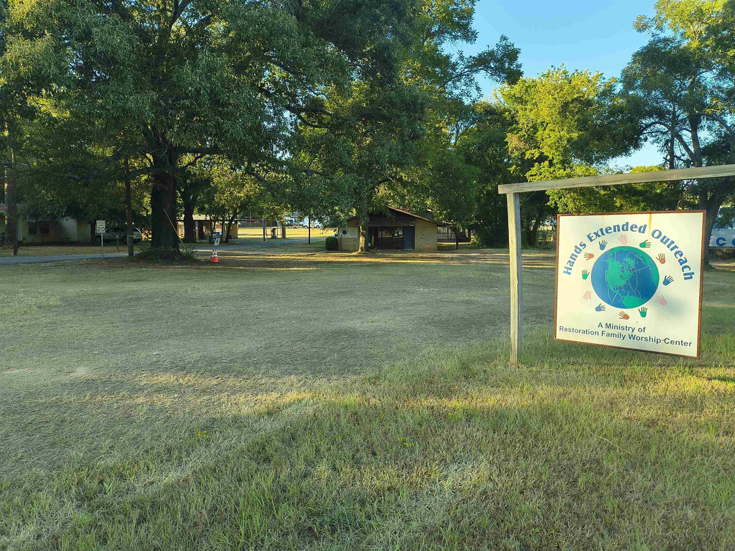 100 Pace, Naples, TX 75568 — photo 3