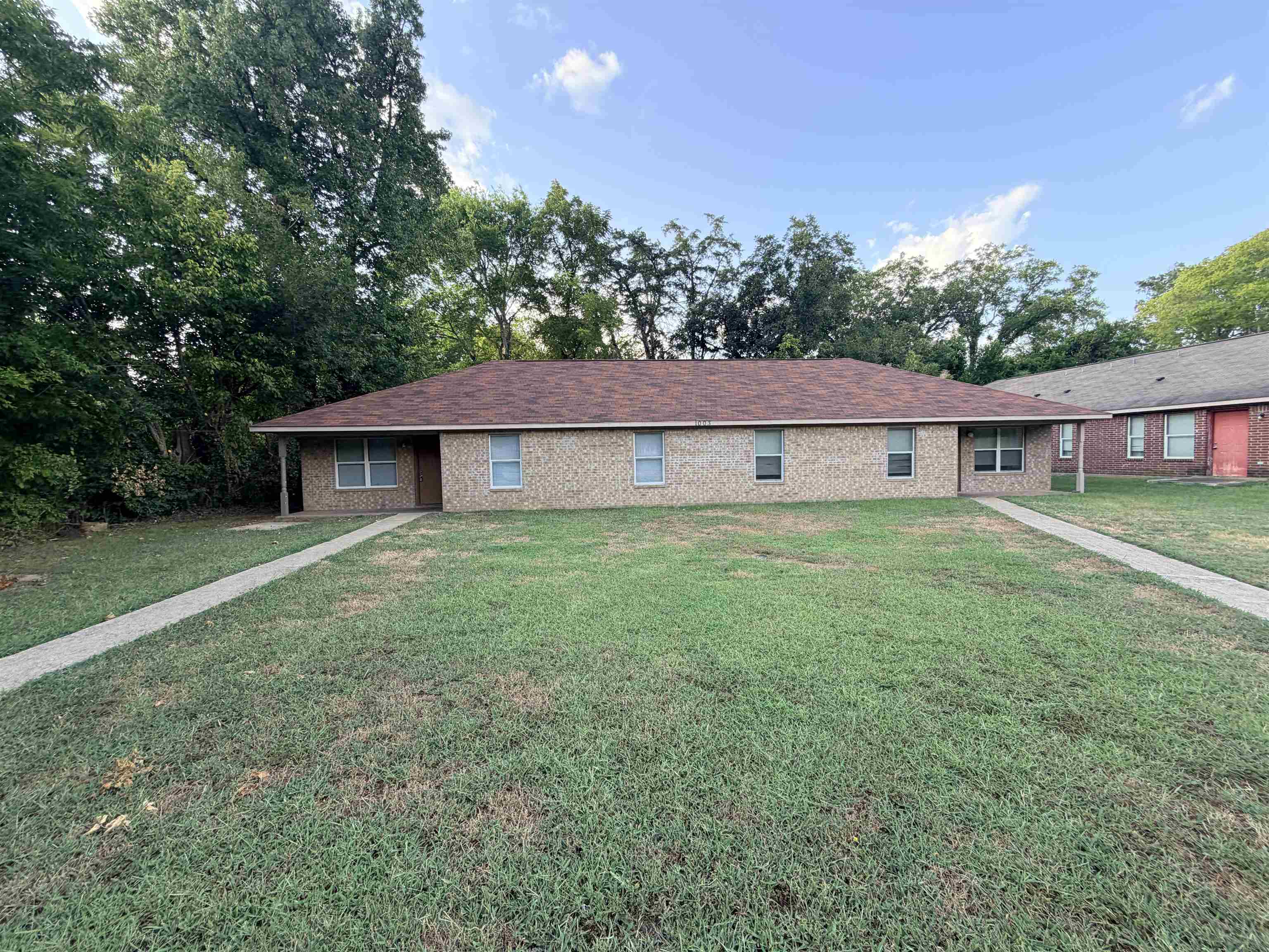 1003 Noble Unit a — photo