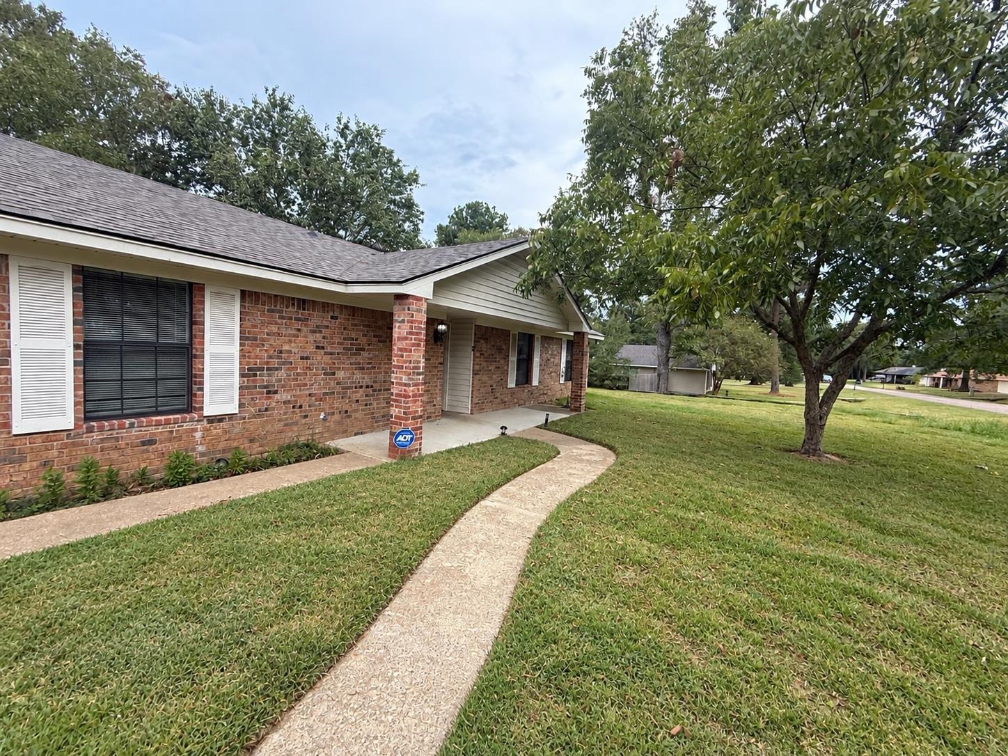 117 Sugar Creek Drive — photo