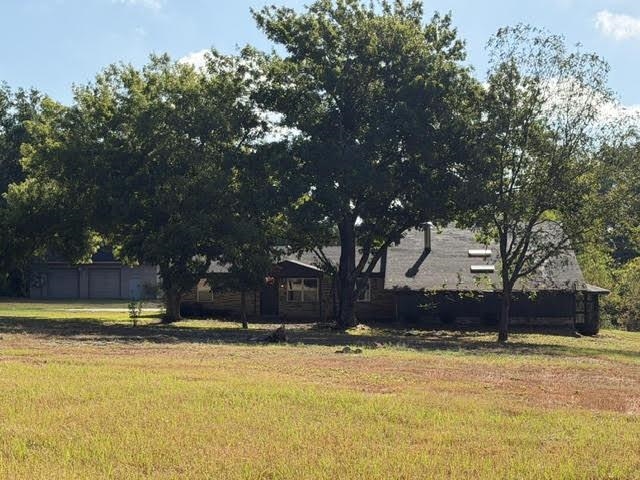 10233 Negem Road — photo
