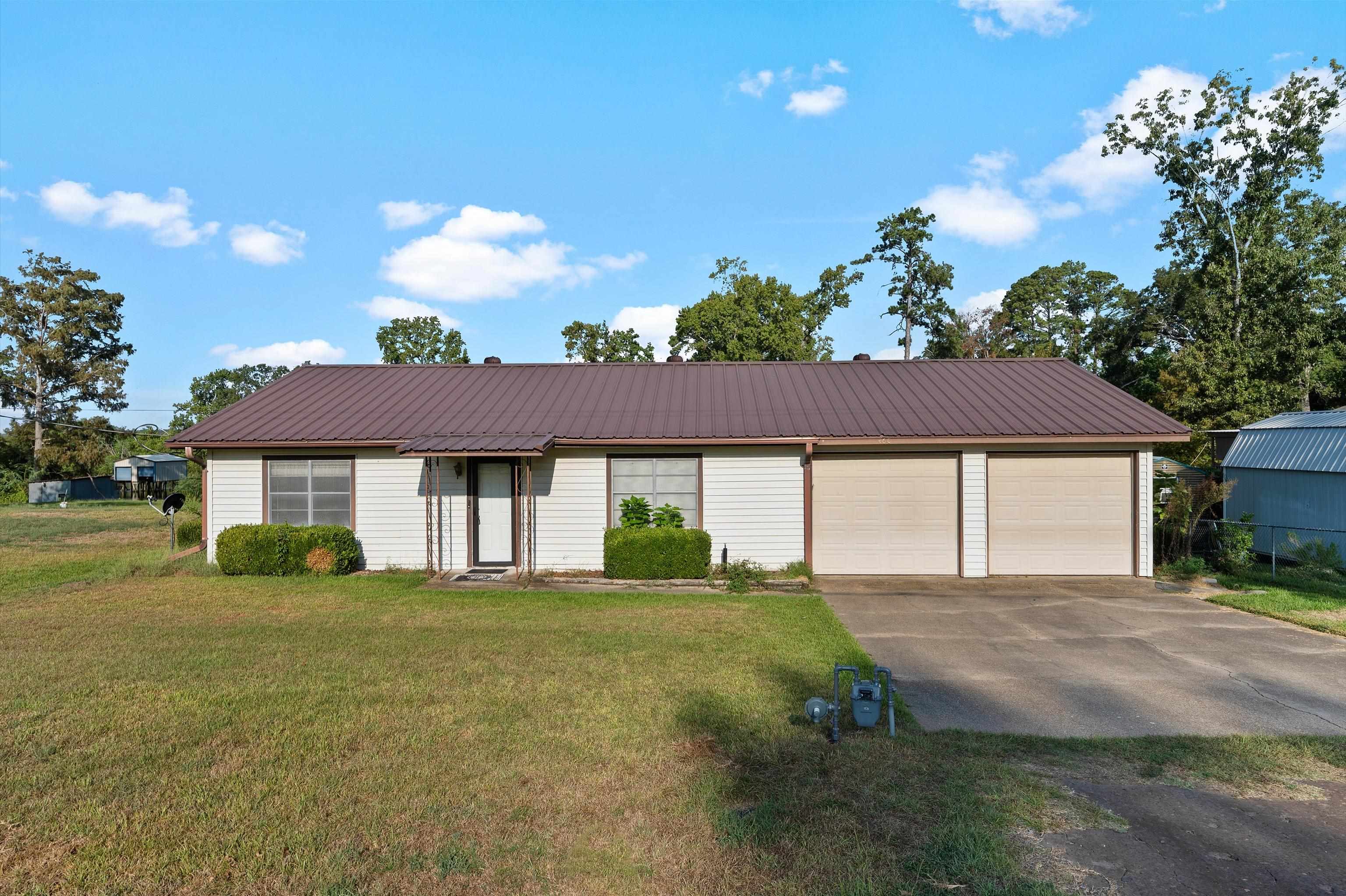 460 County Rd 184 — photo