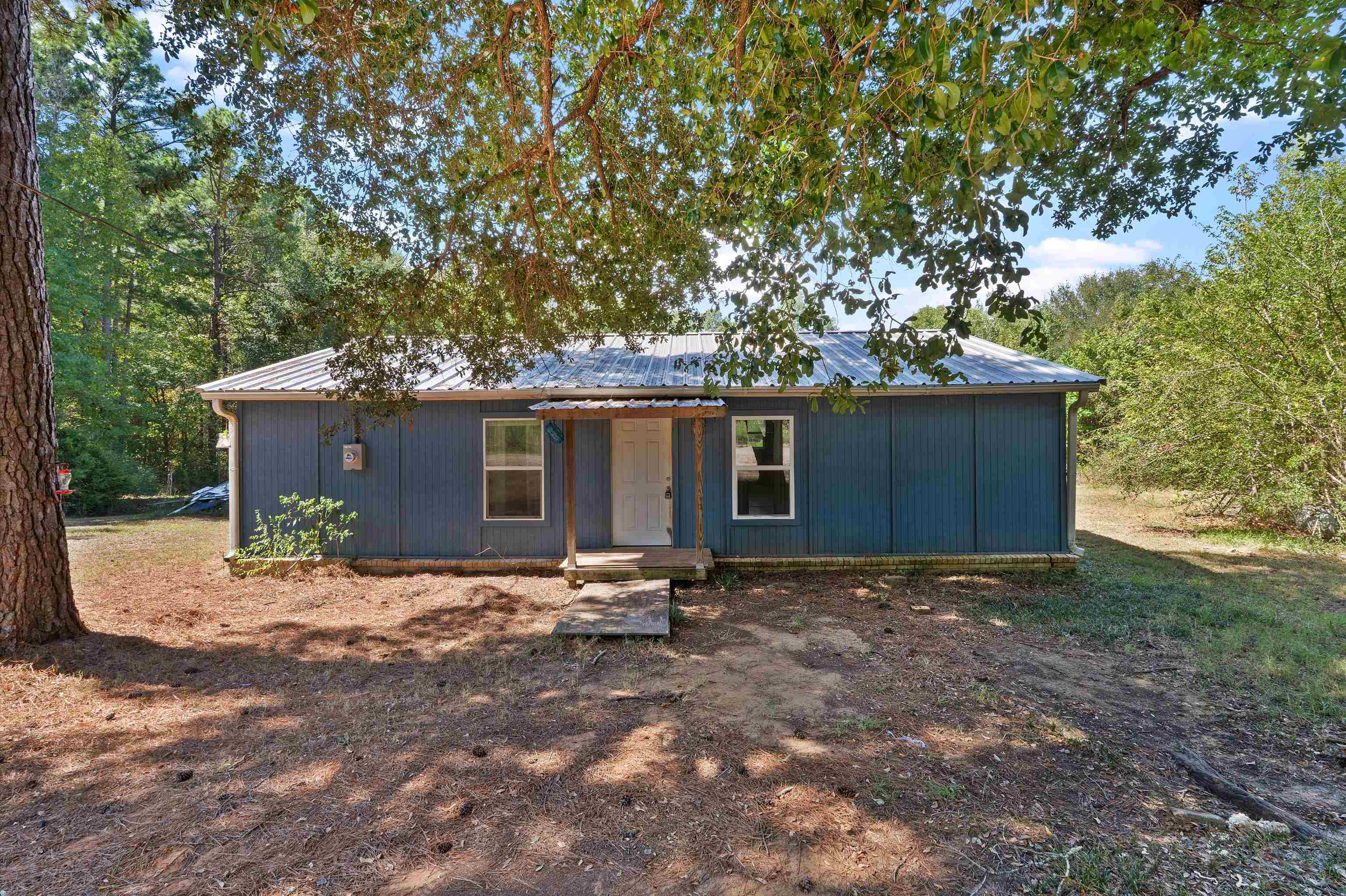 1586 W CR 171 — photo