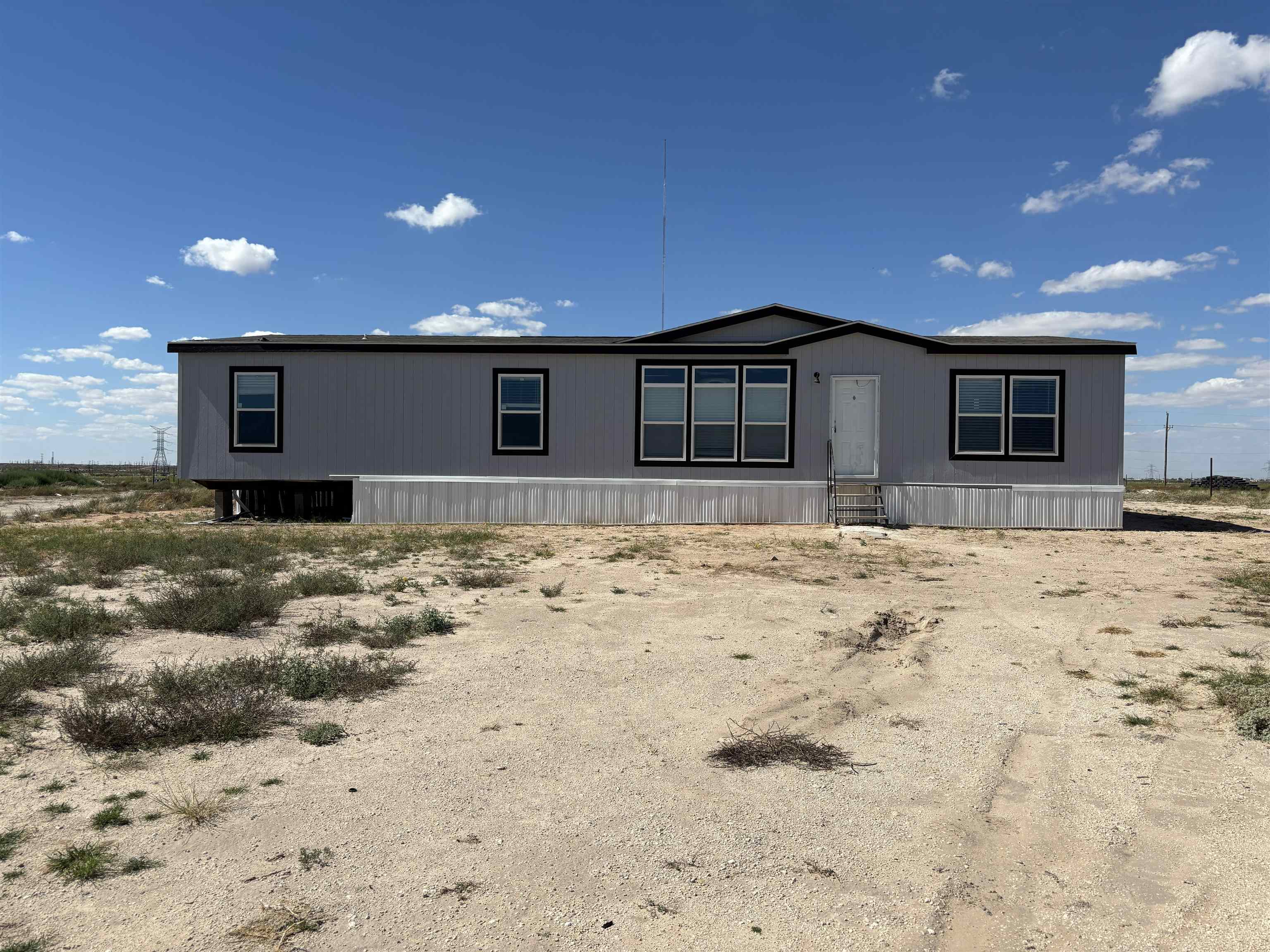 7720 S County Rd 1133 — photo