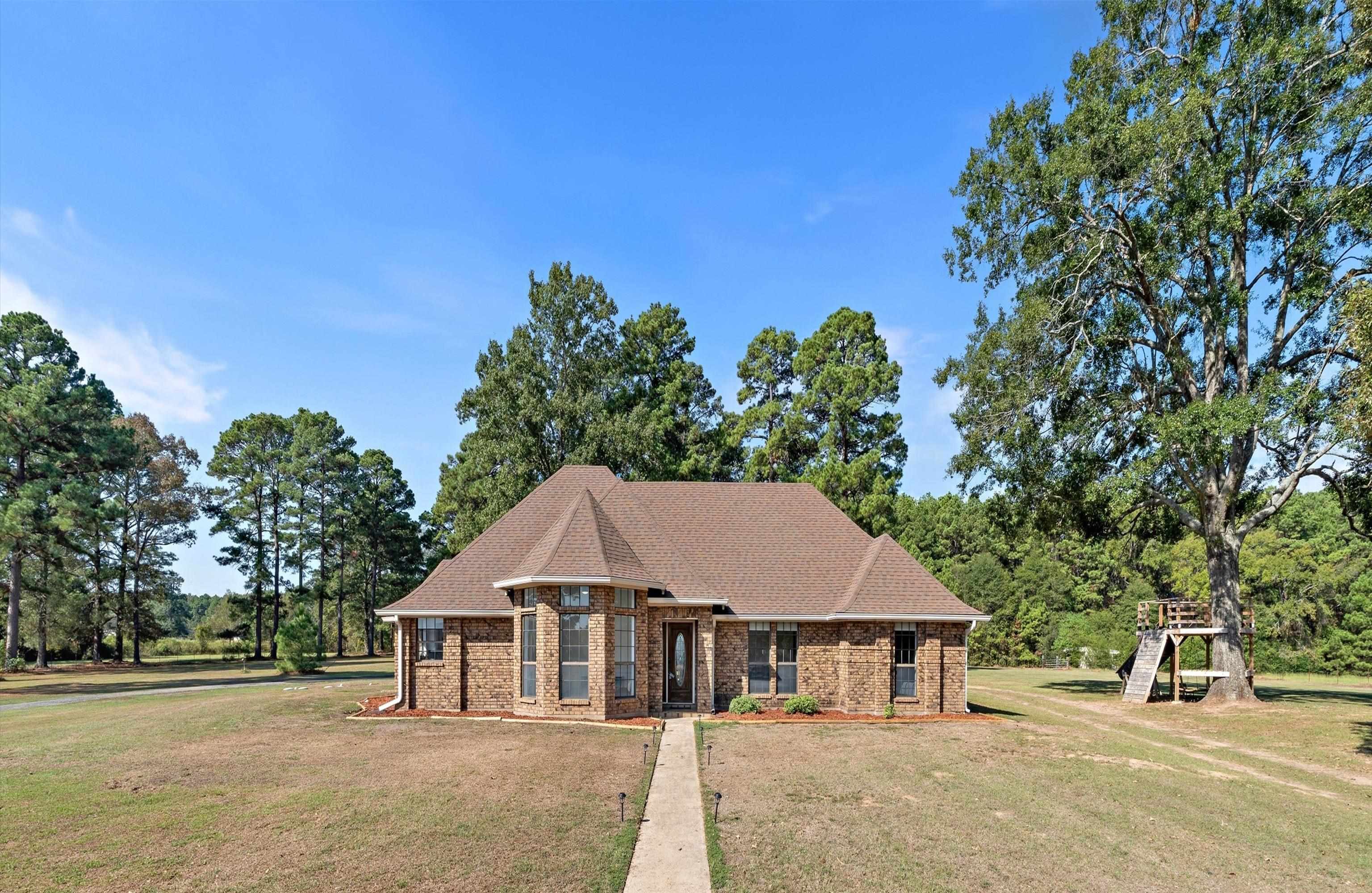 1931 N FM 31 — photo