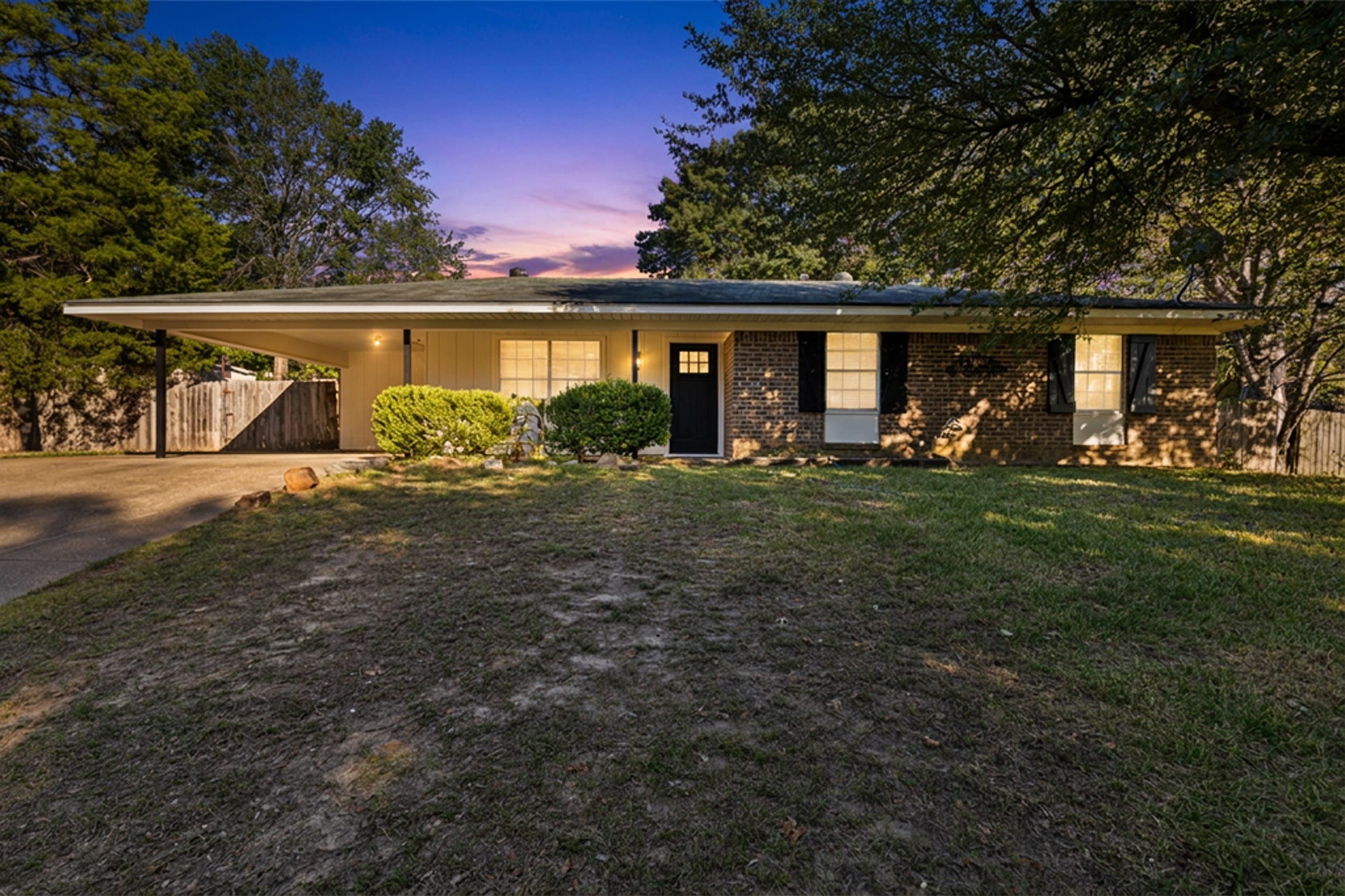 9 Finch Drive — photo