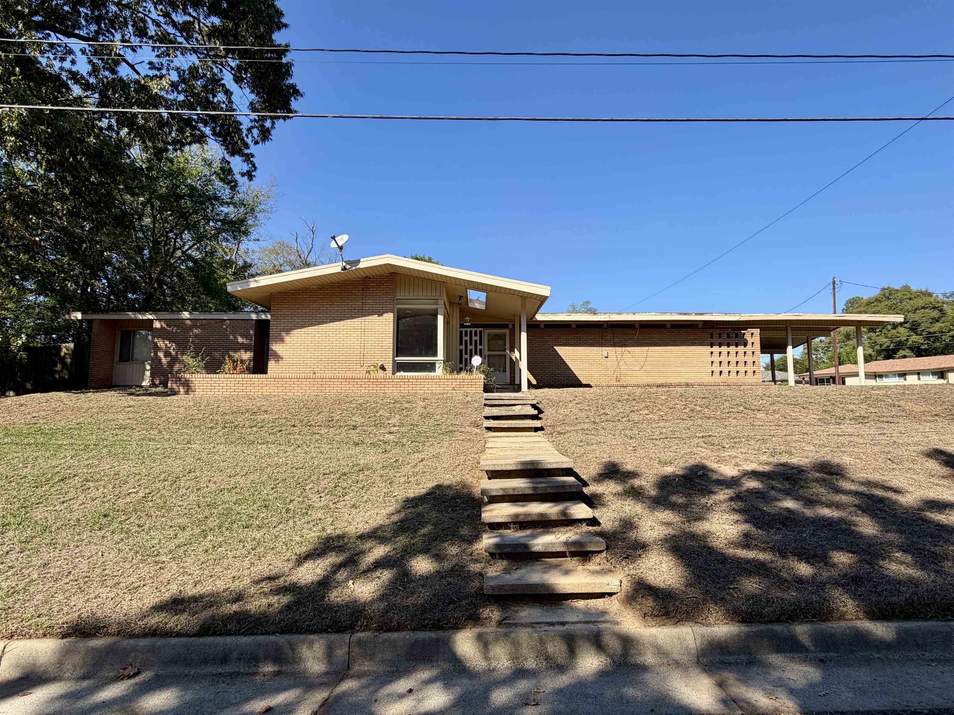1505 Berry Lane — photo