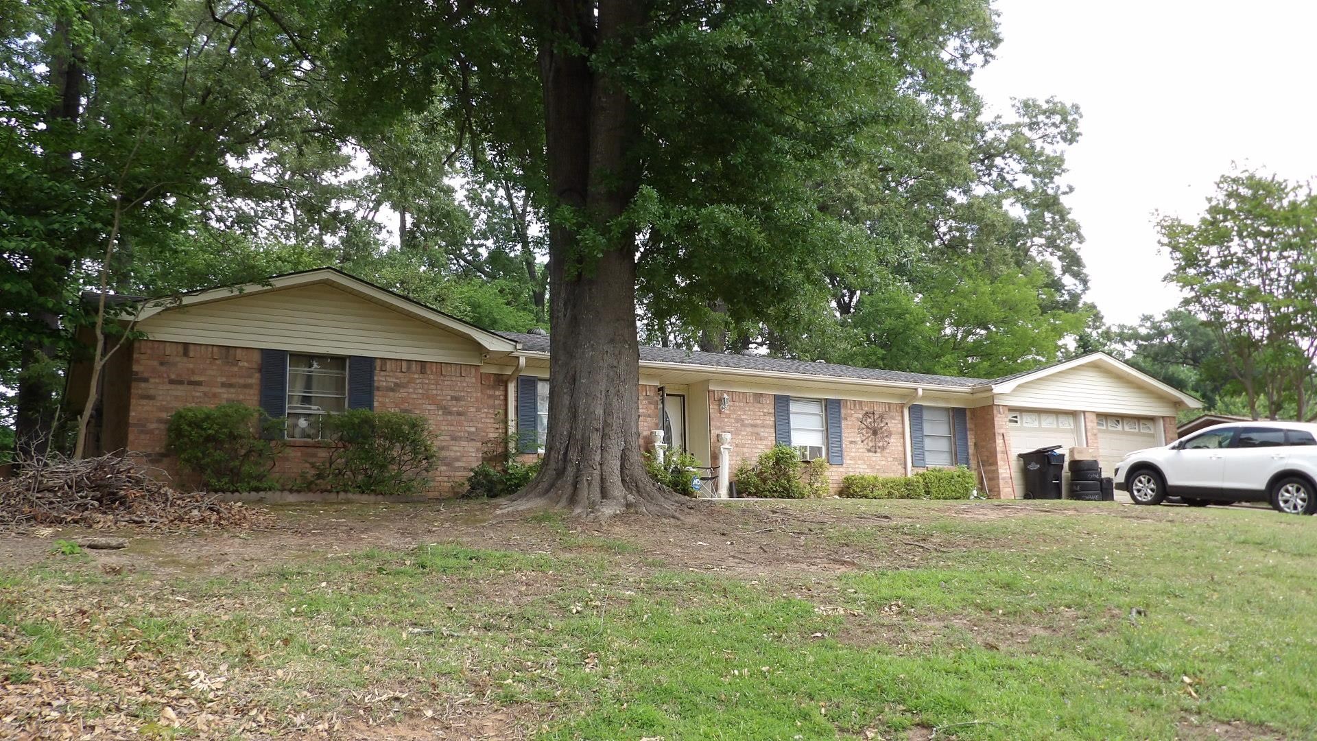 1407 Emerald, Longview, TX 75605 — photo 2