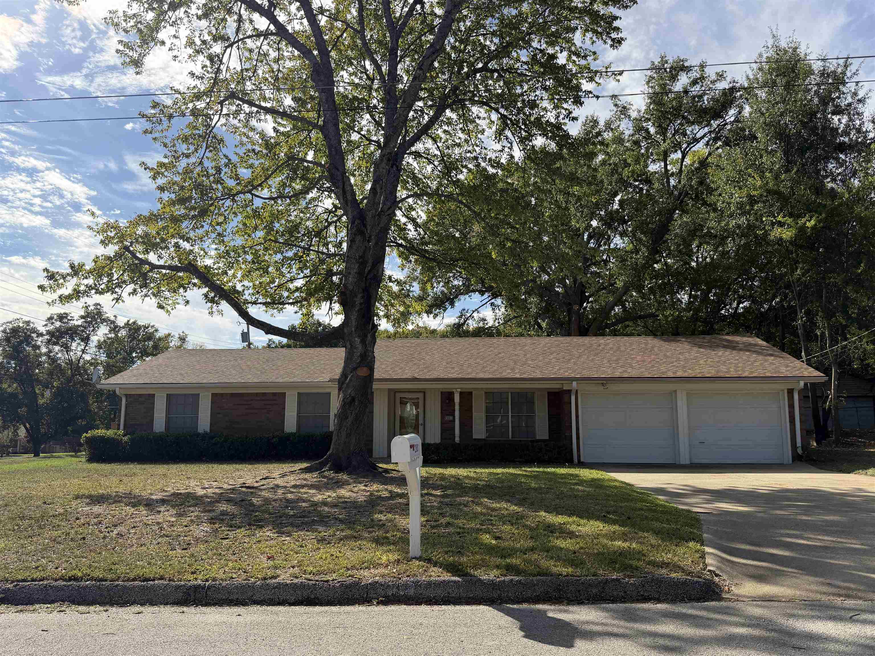 2801 Eugenia Drive, Longview, TX 75605 — photo 2