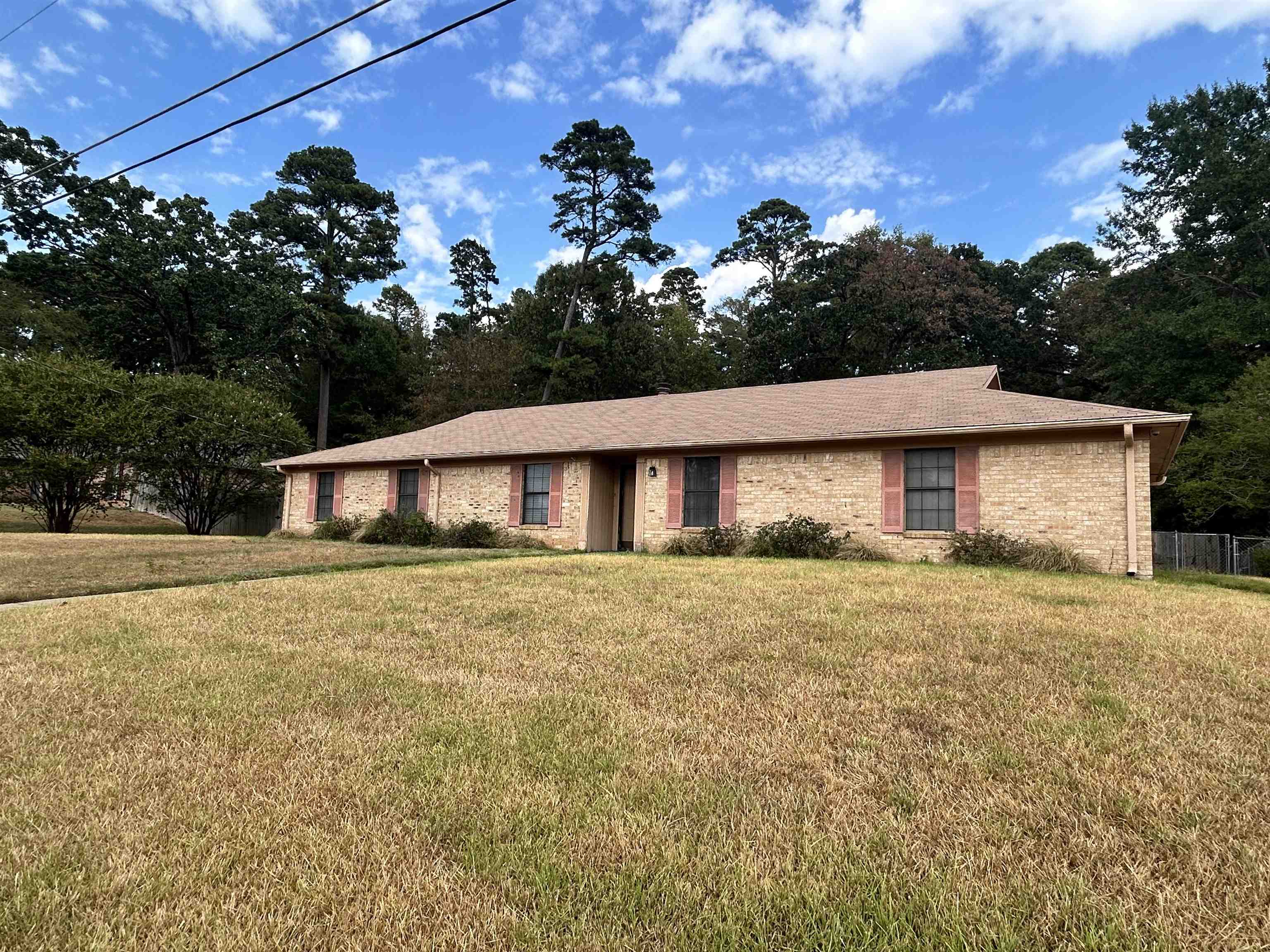 202 Joan, Longview, TX 75605 — photo 2