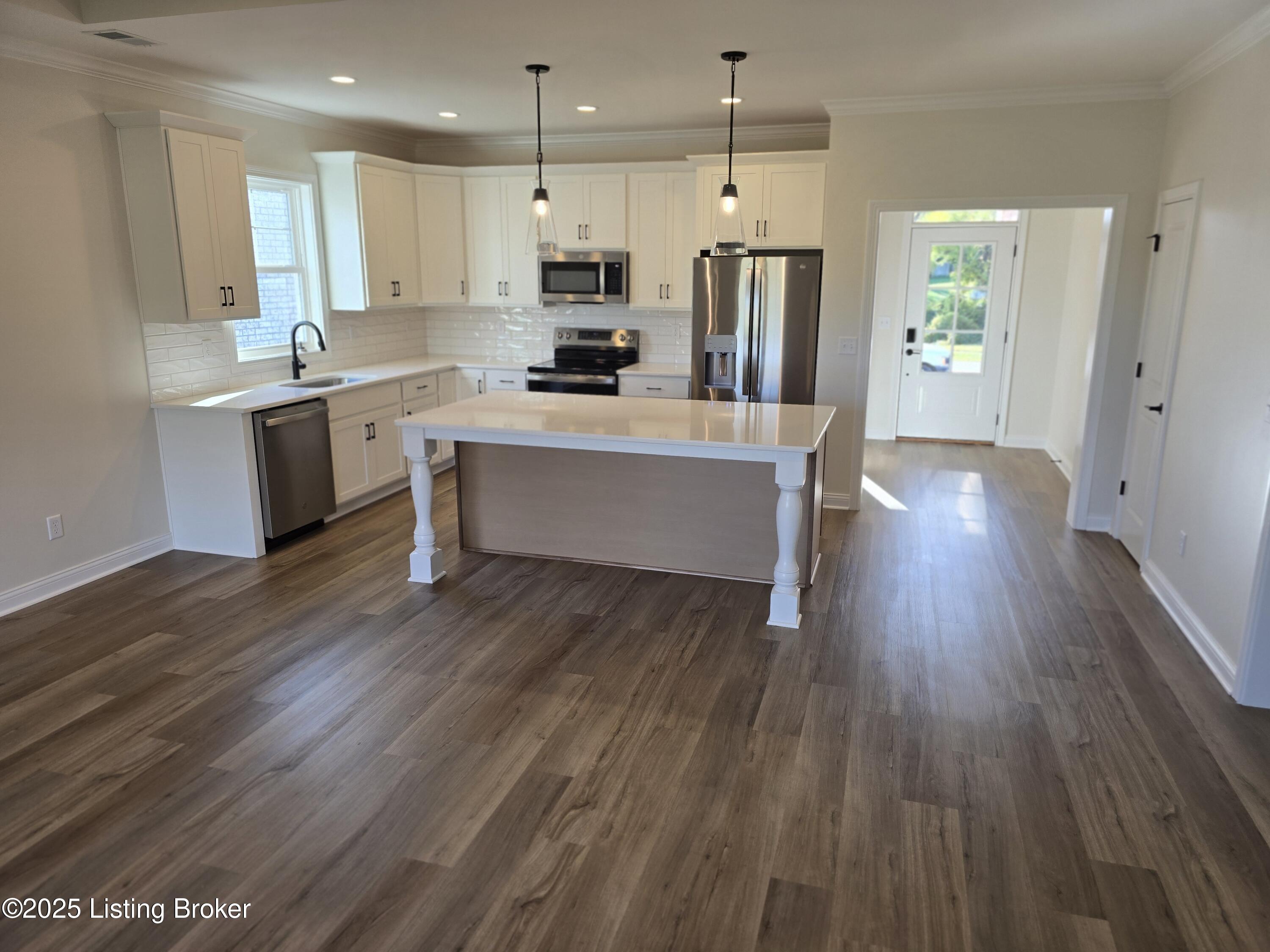 4427 Lochridge Pkwy — photo