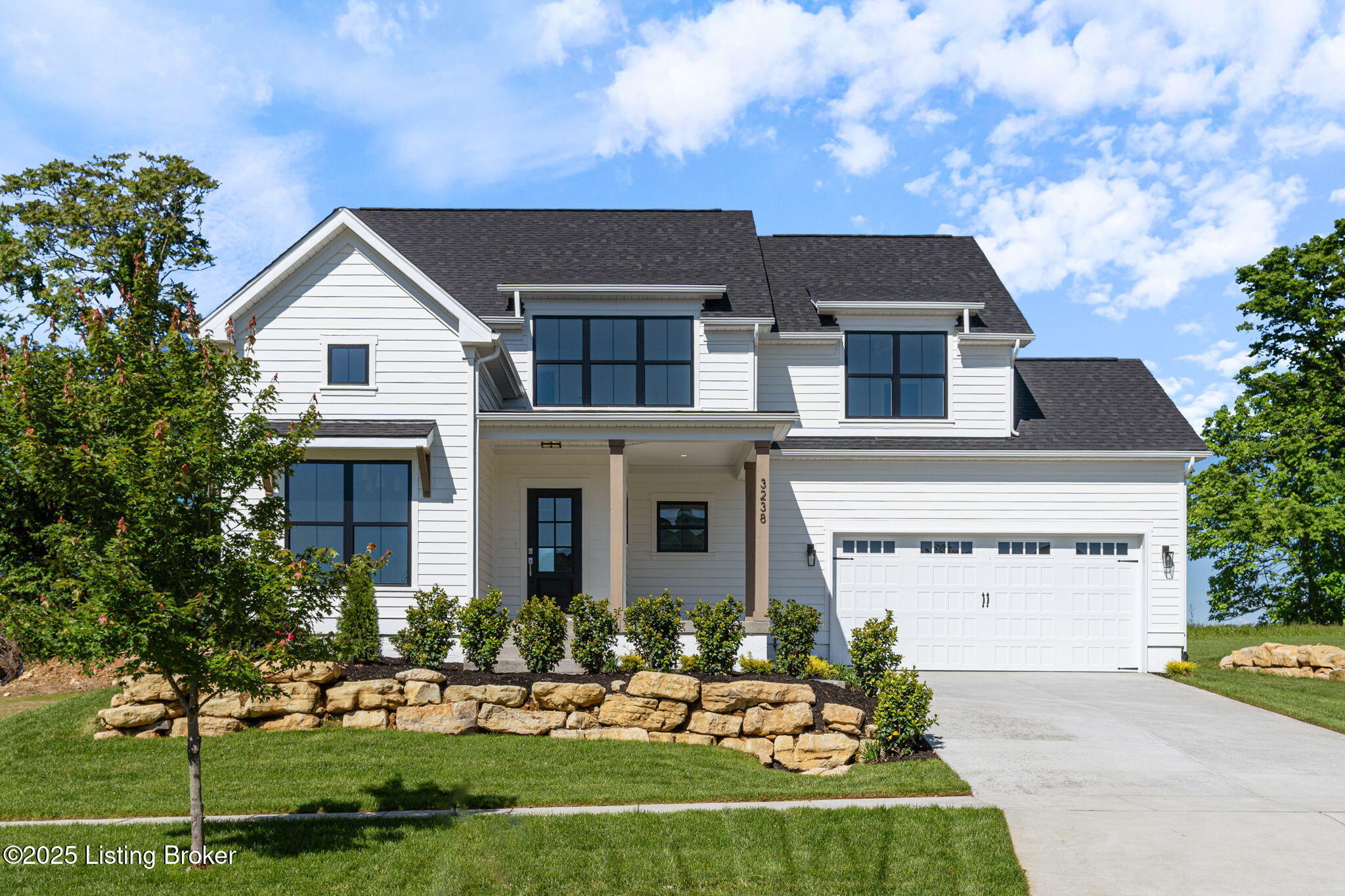 3238 Catalpa Farms Dr — photo